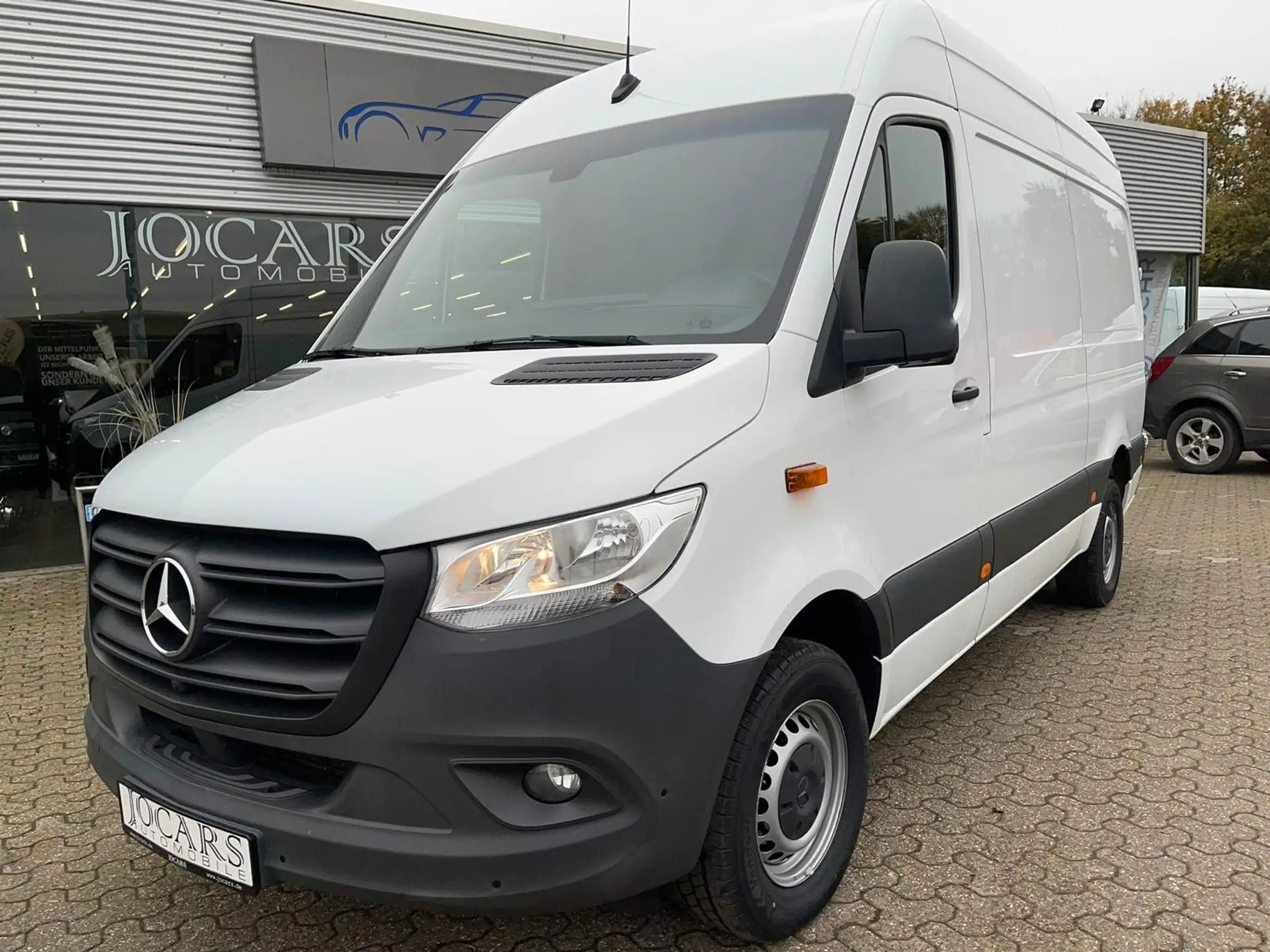 Mercedes-Benz - Sprinter