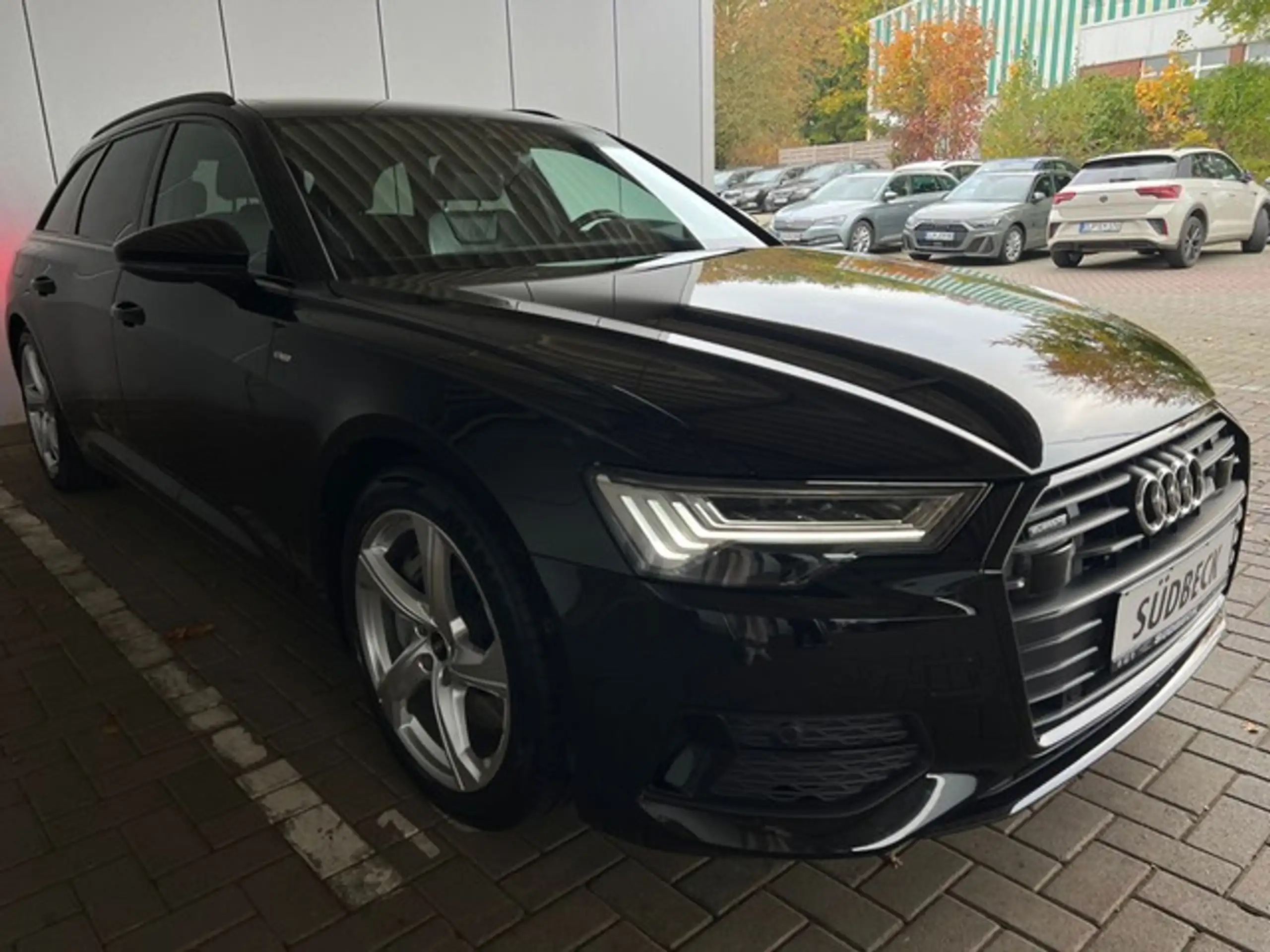 Audi - A6