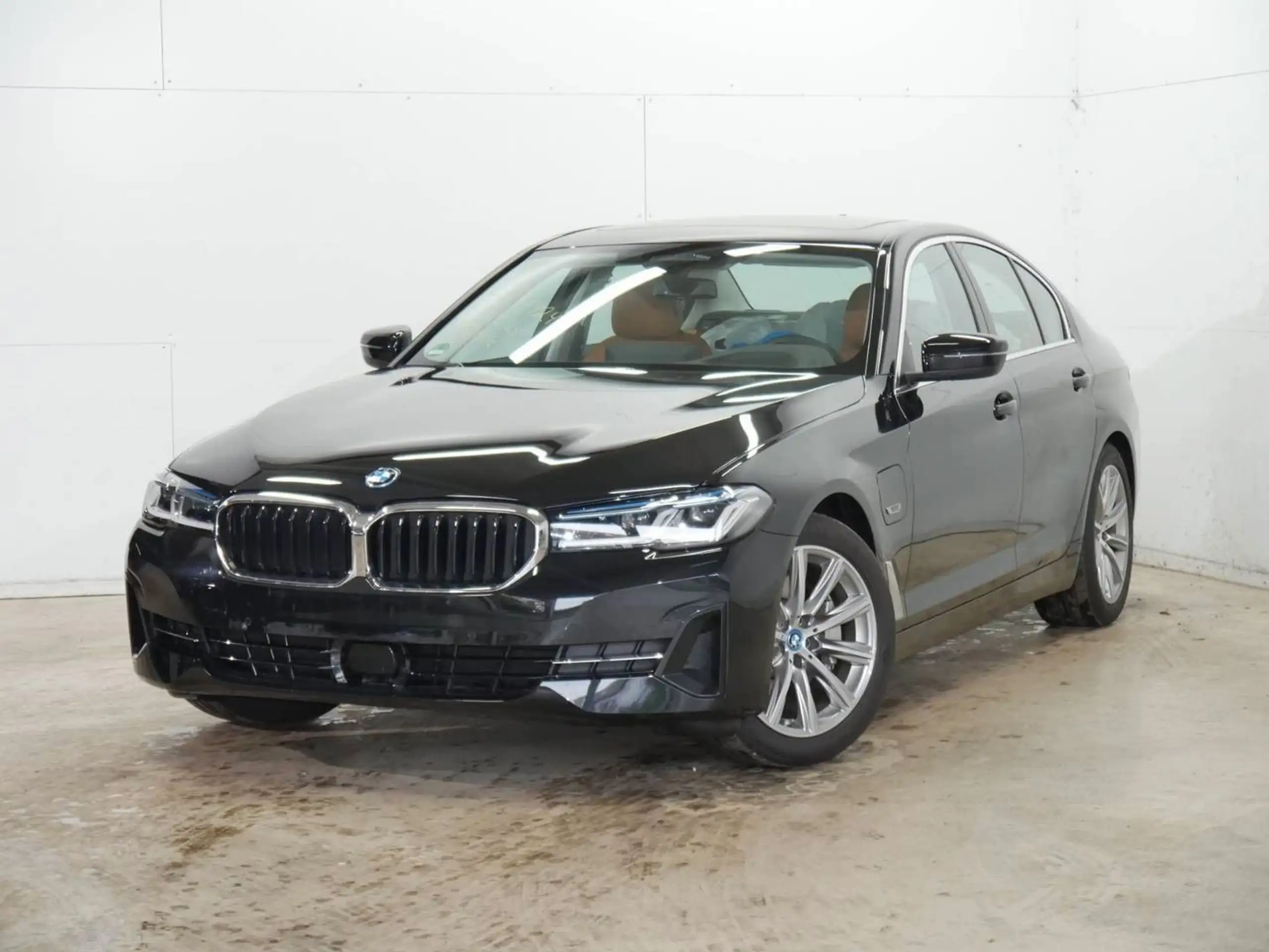 BMW - 530