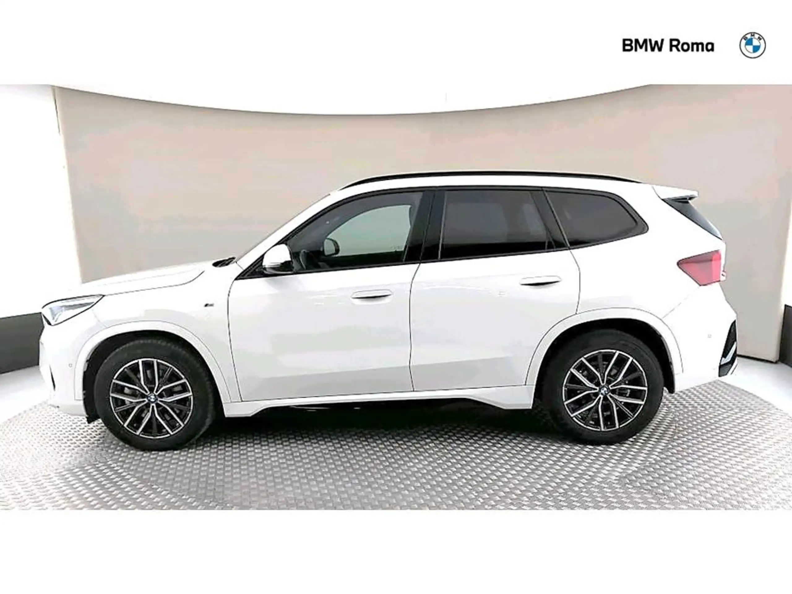 BMW - X1