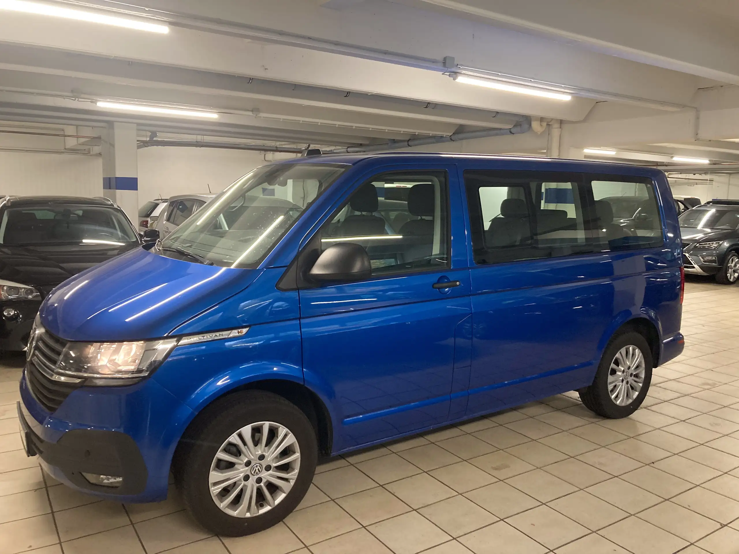 Volkswagen - T6.1 Multivan