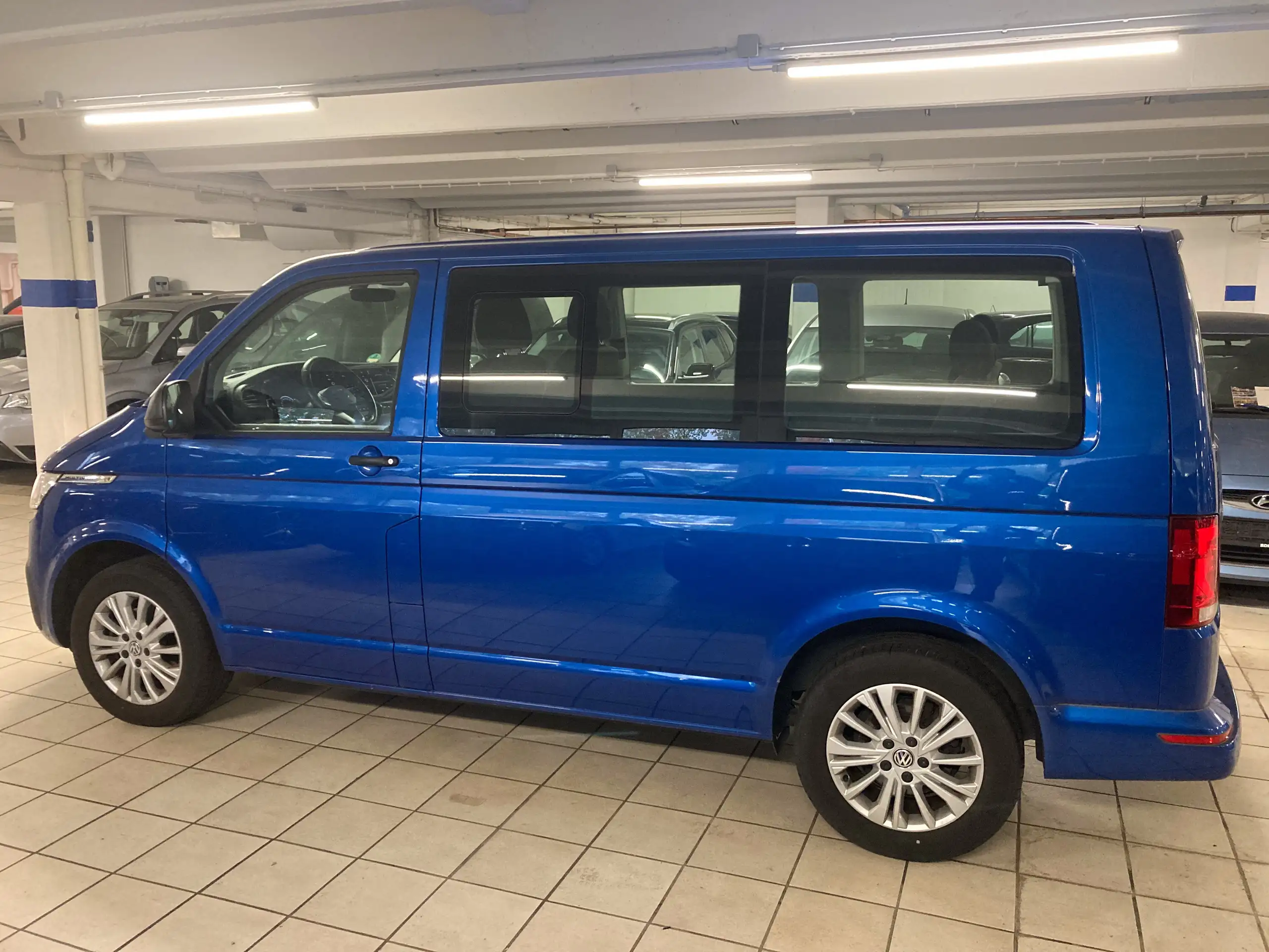 Volkswagen - T6.1 Multivan