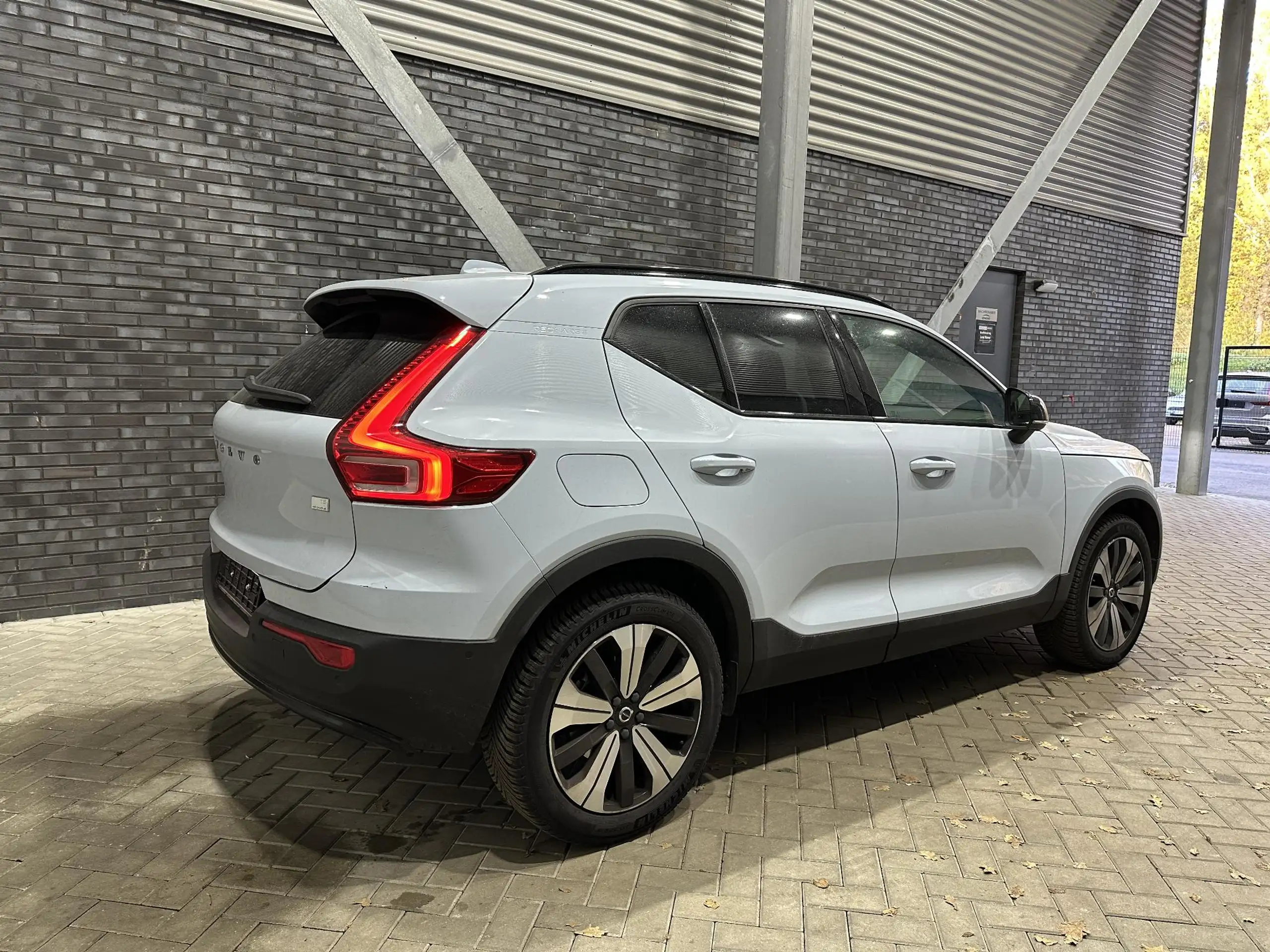 Volvo - XC40