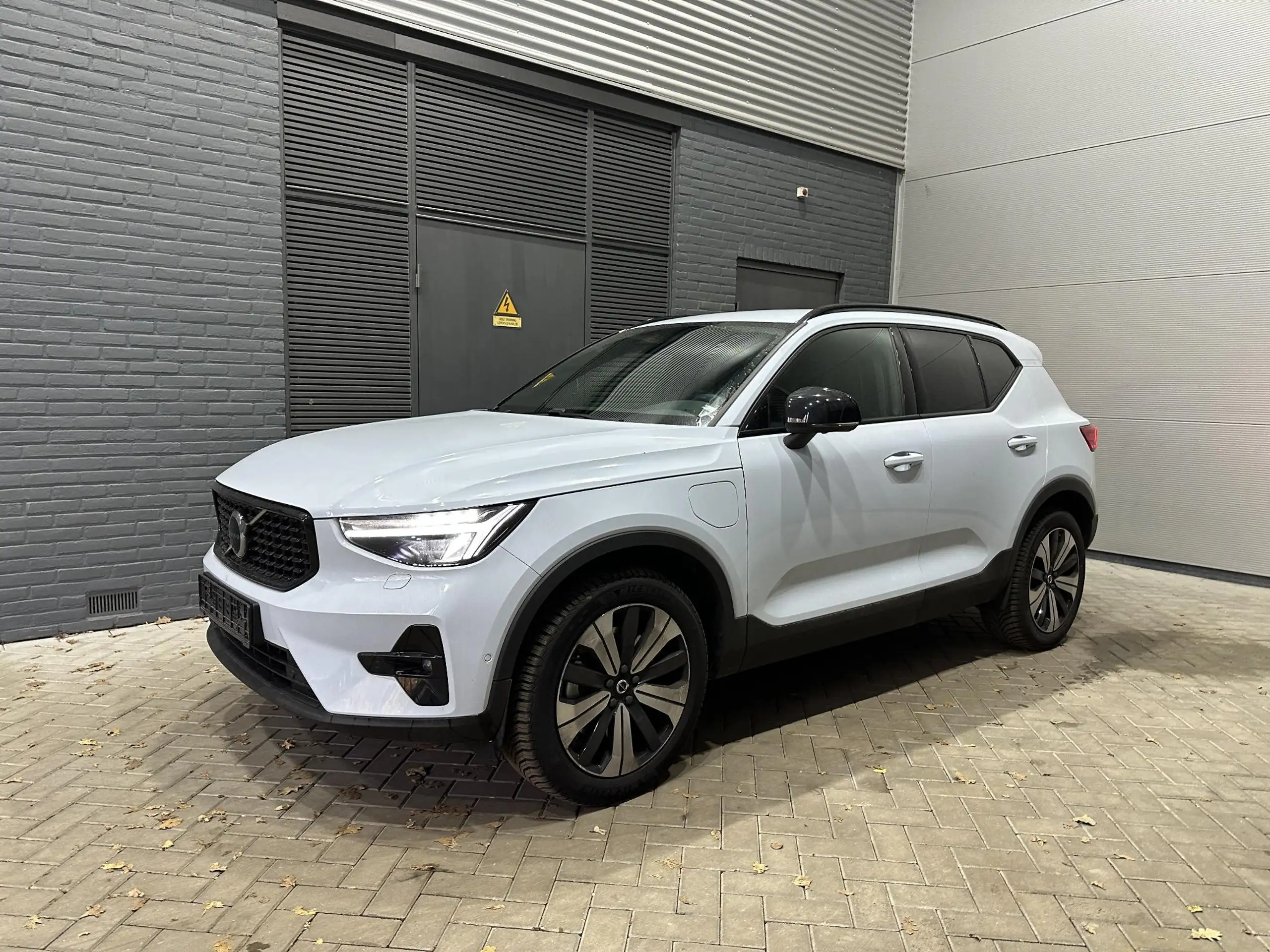 Volvo - XC40