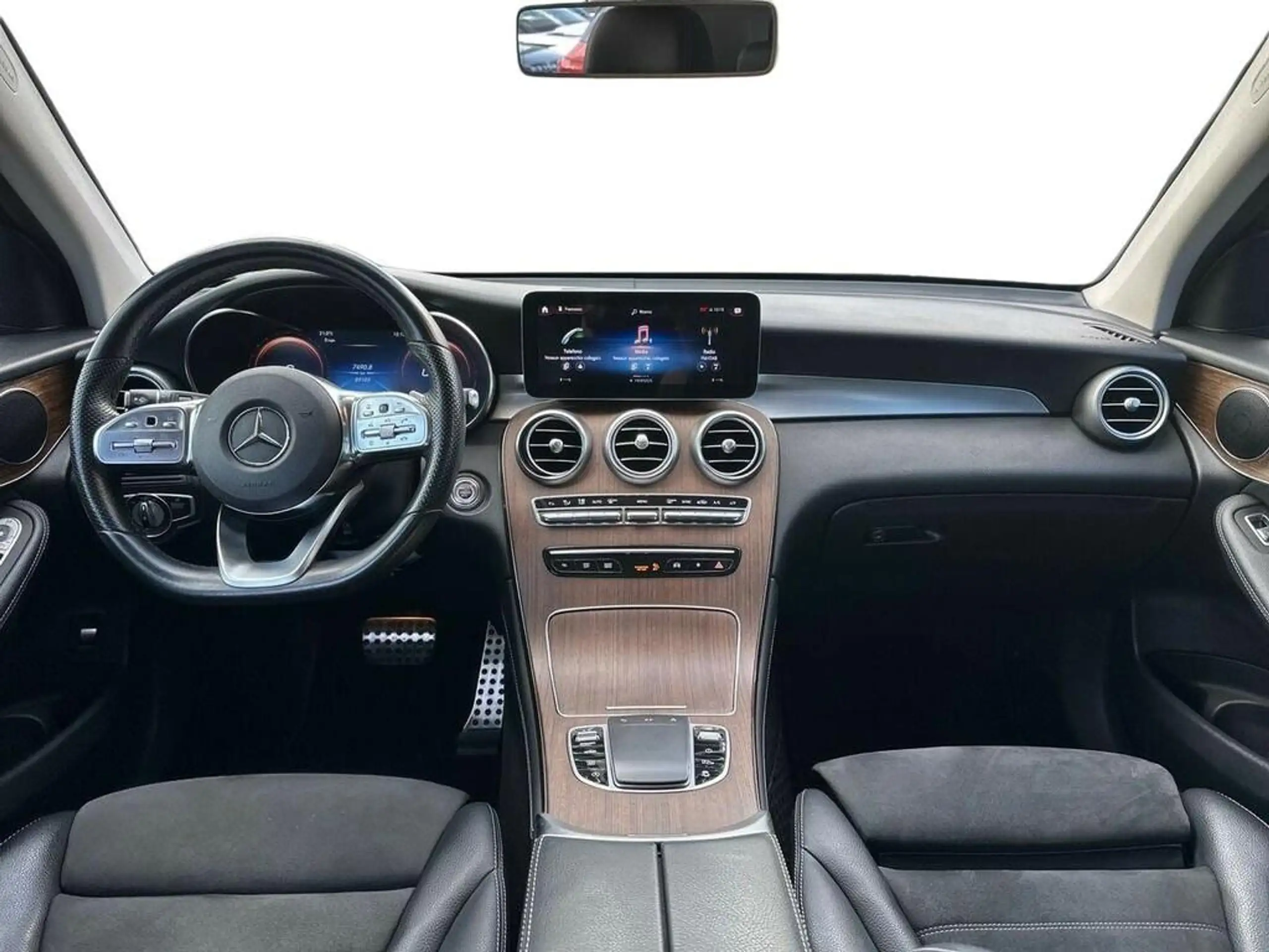 Mercedes-Benz - GLC 300