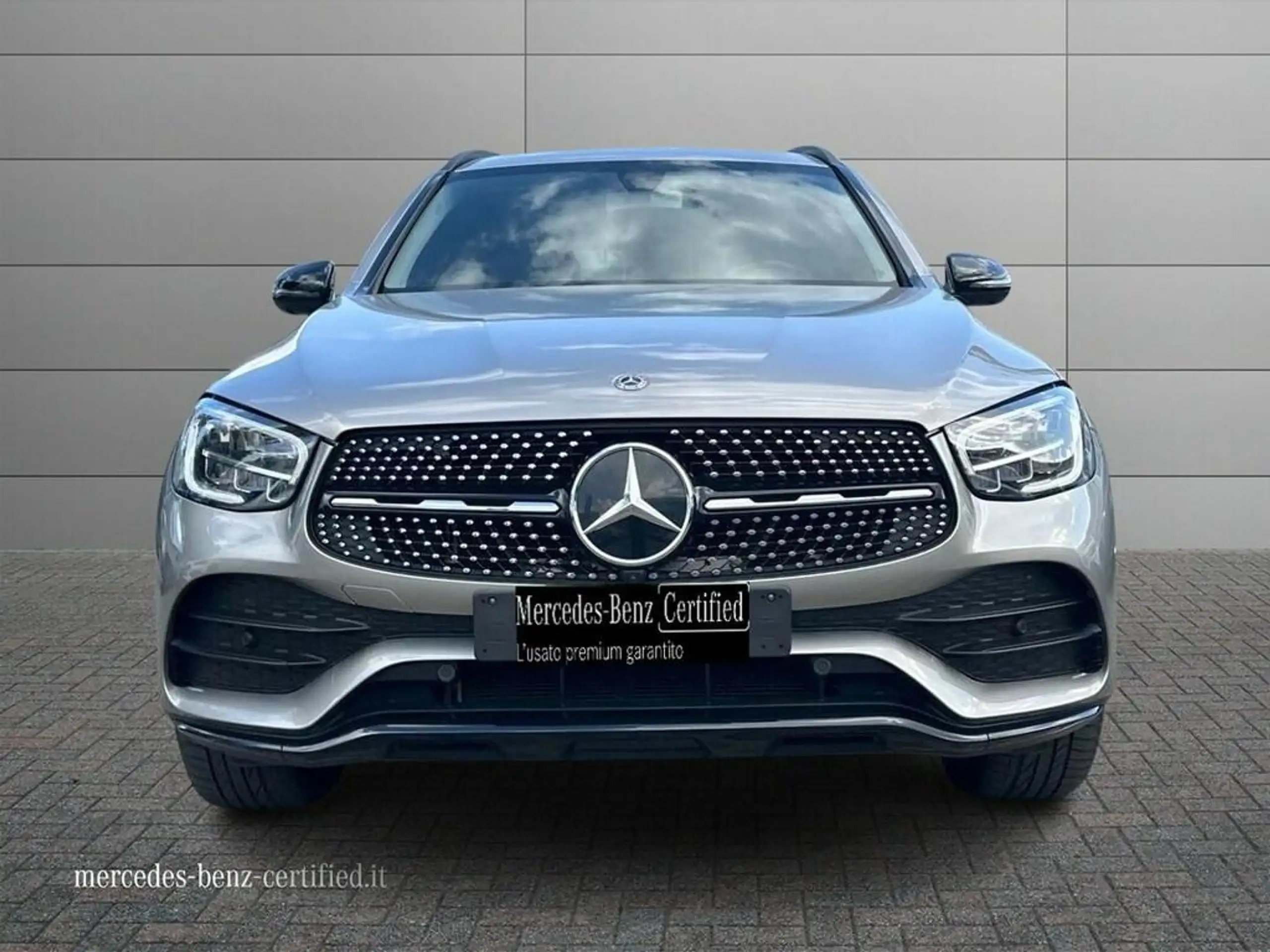 Mercedes-Benz - GLC 300