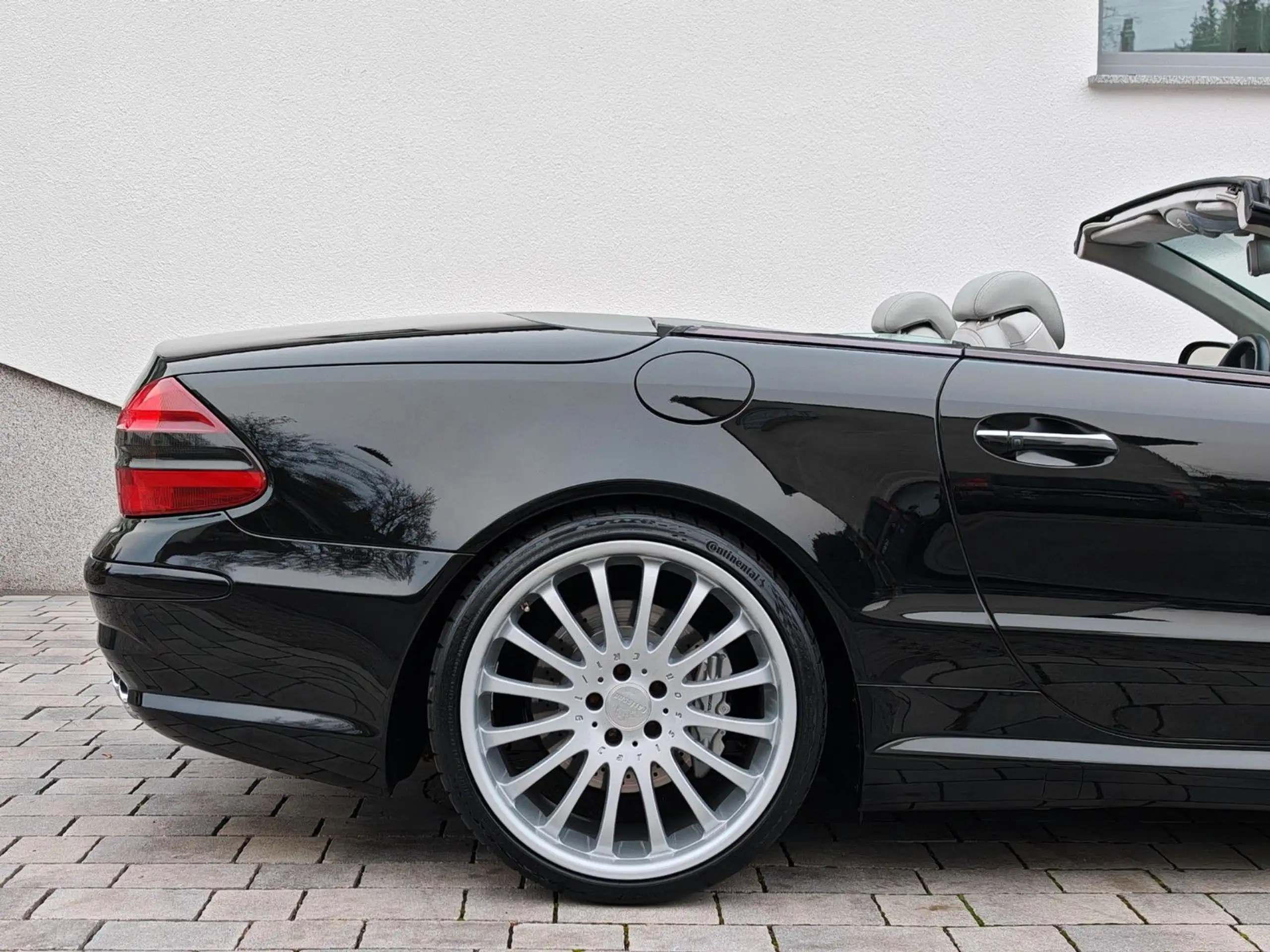 Mercedes-Benz - SL 55 AMG