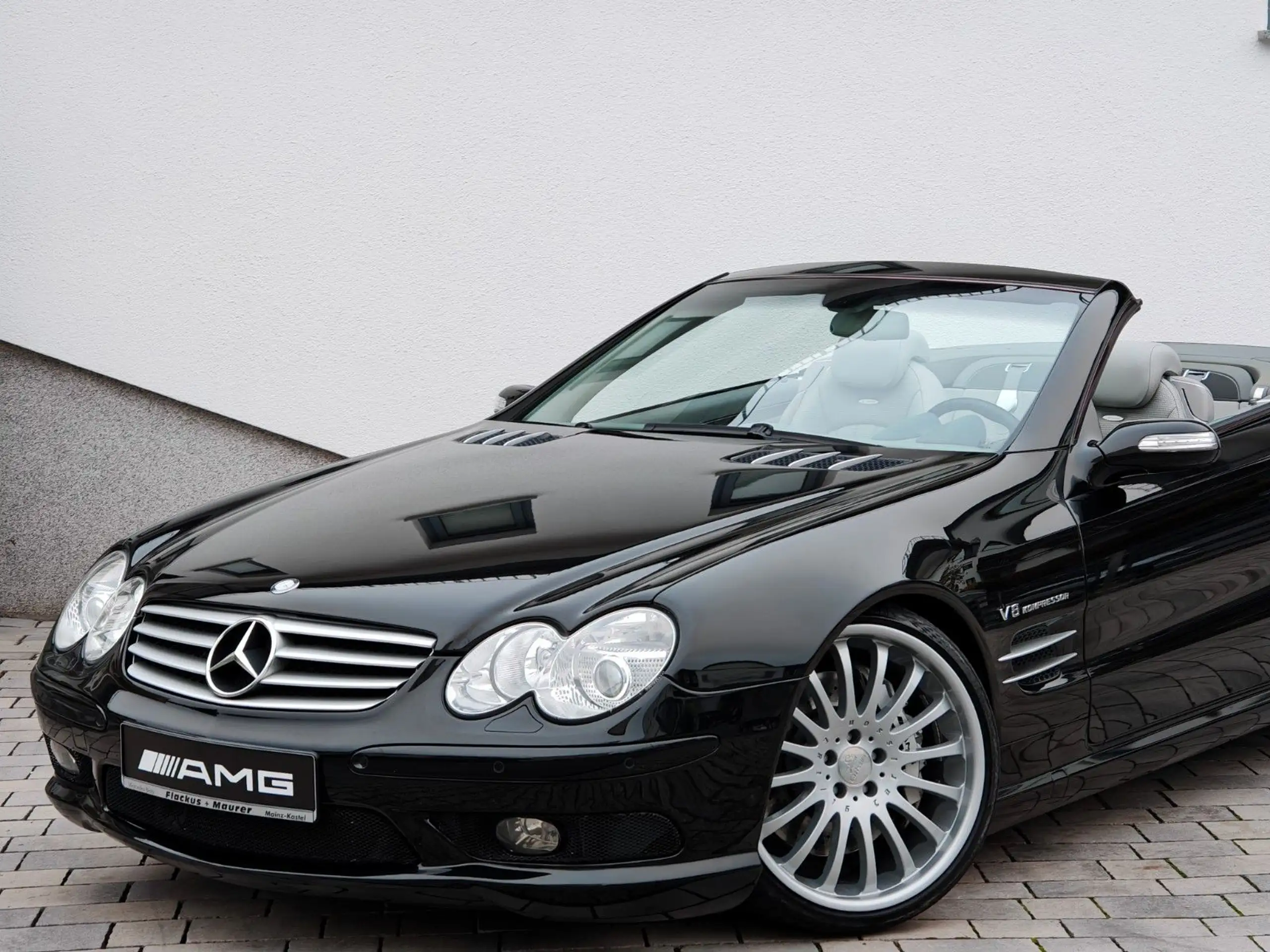 Mercedes-Benz - SL 55 AMG