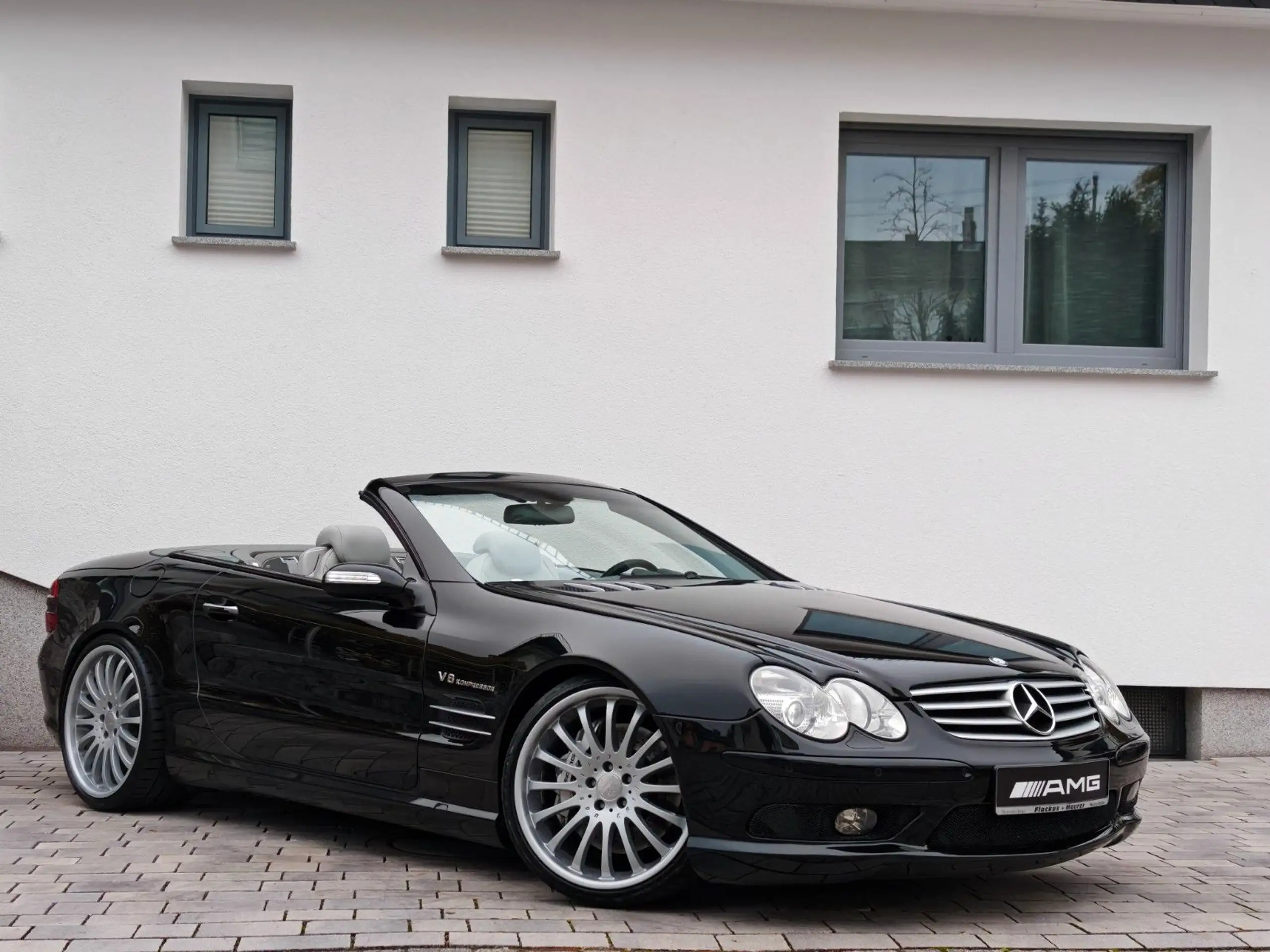 Mercedes-Benz - SL 55 AMG