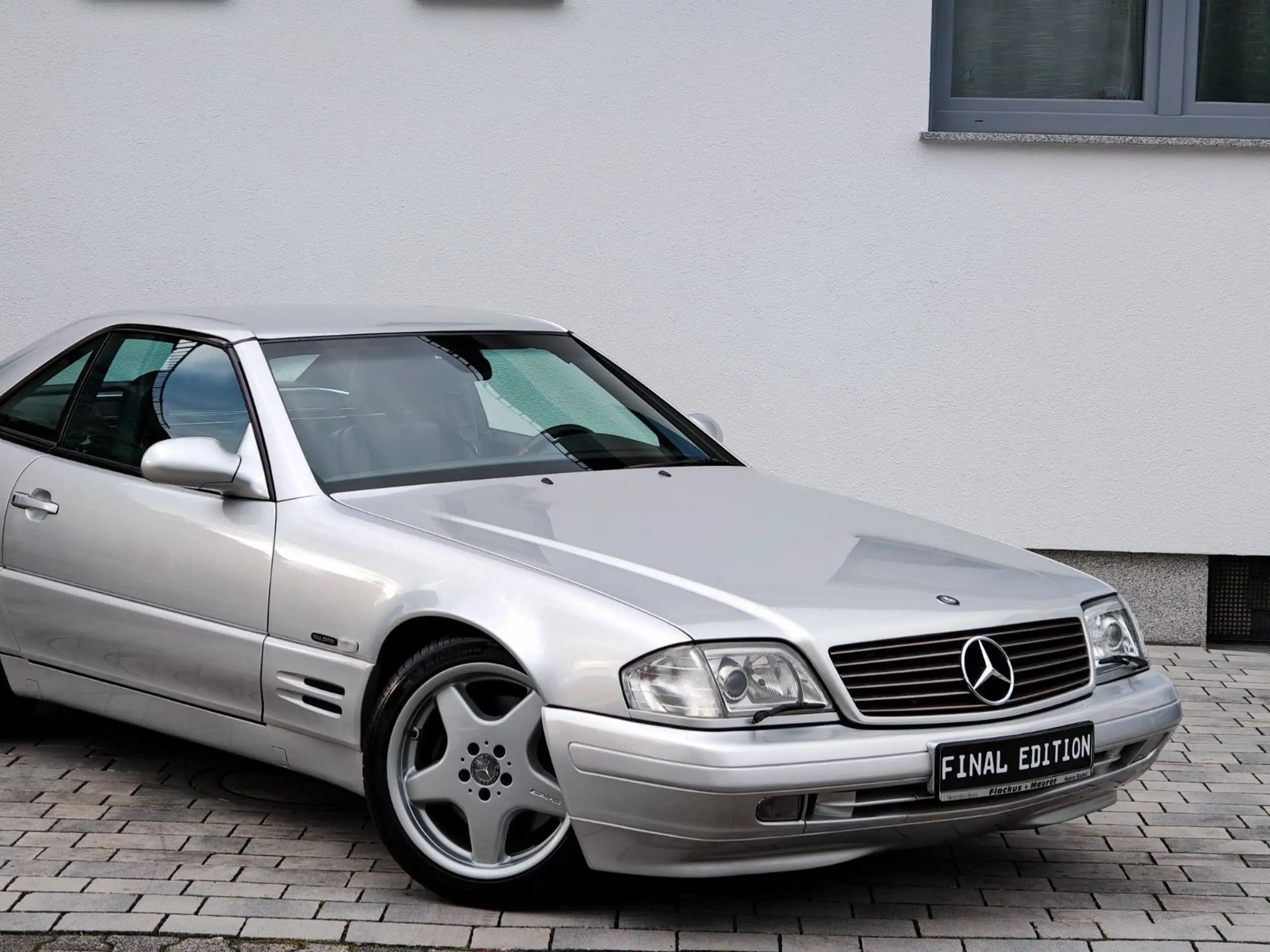 Mercedes-Benz SL 320 2001