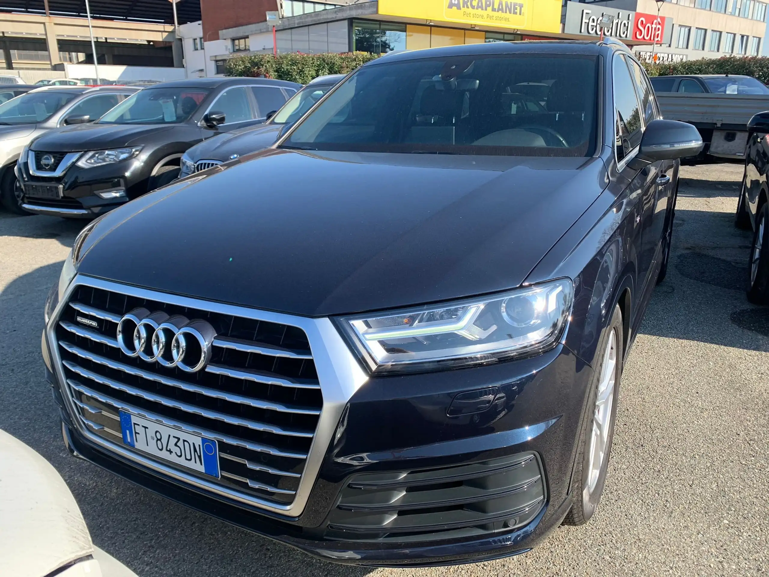 Audi - Q7