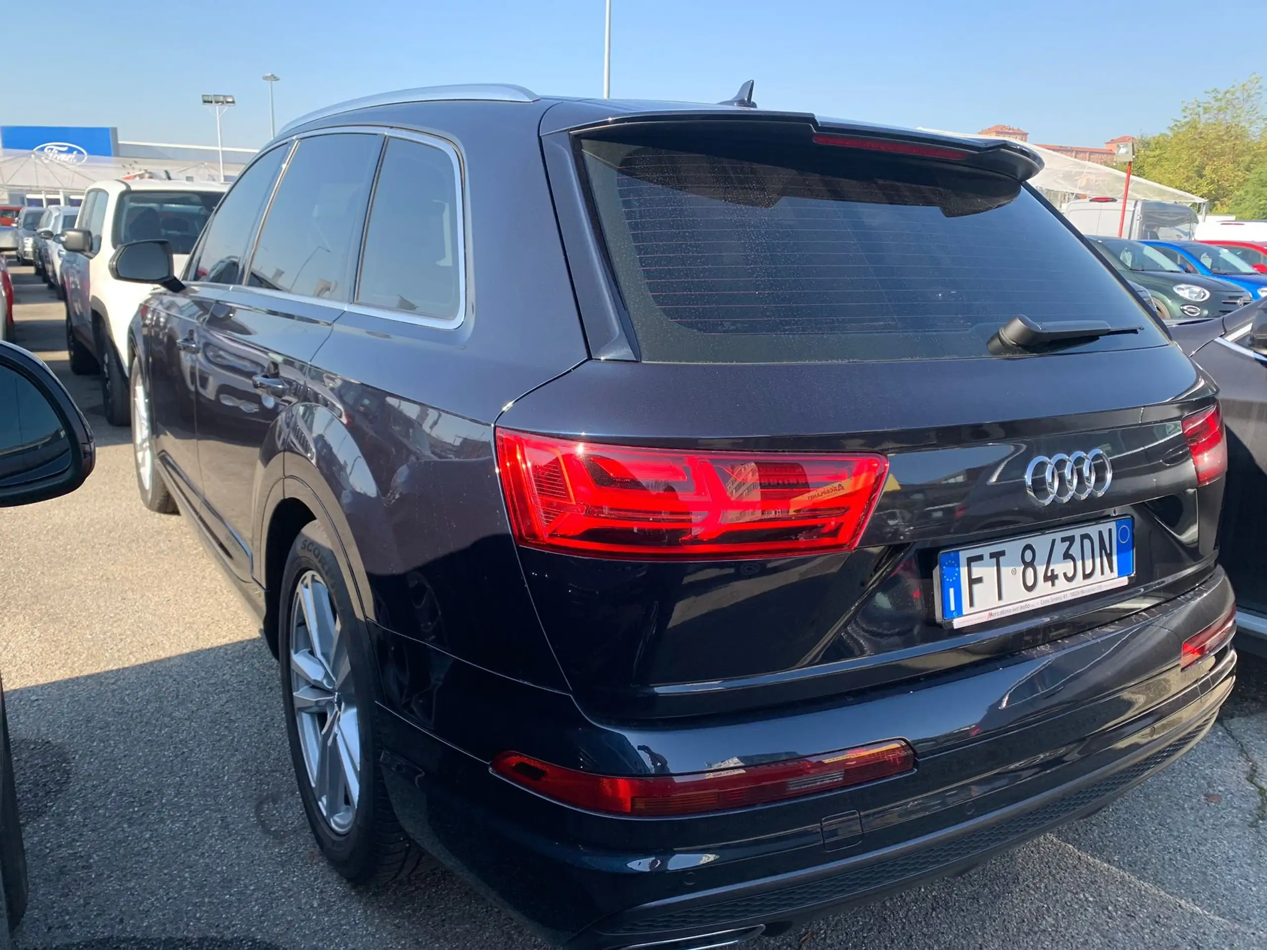 Audi - Q7