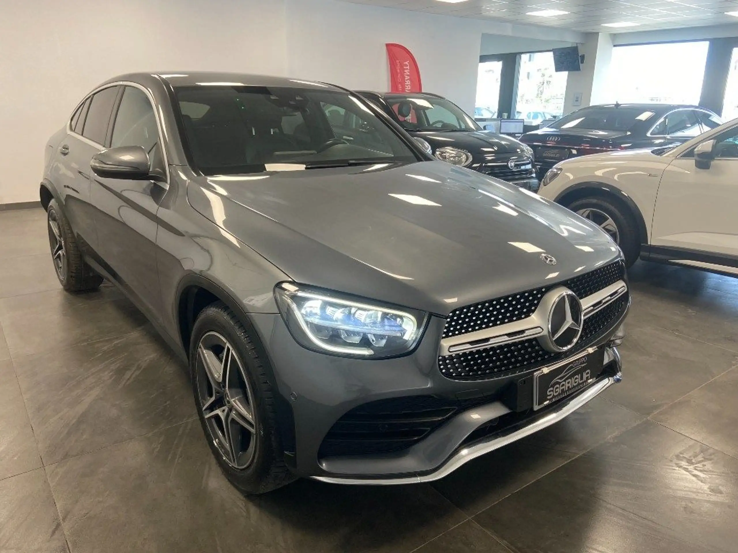 Mercedes-Benz - GLC 200