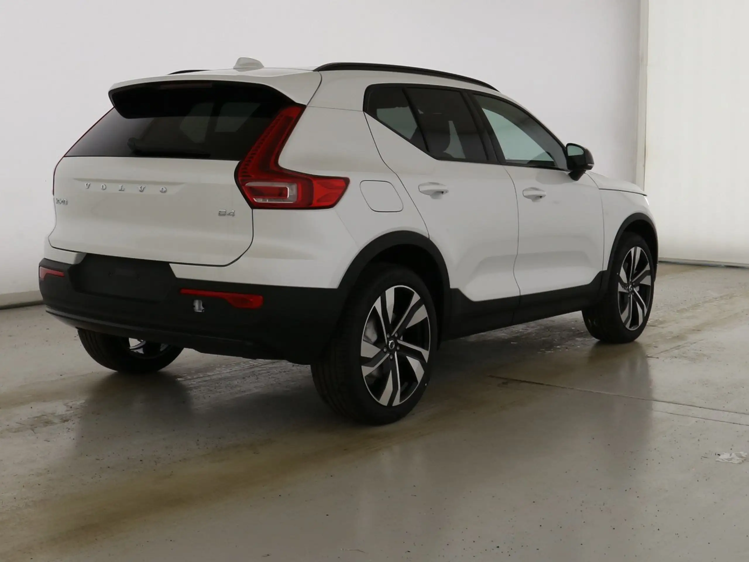 Volvo - XC40