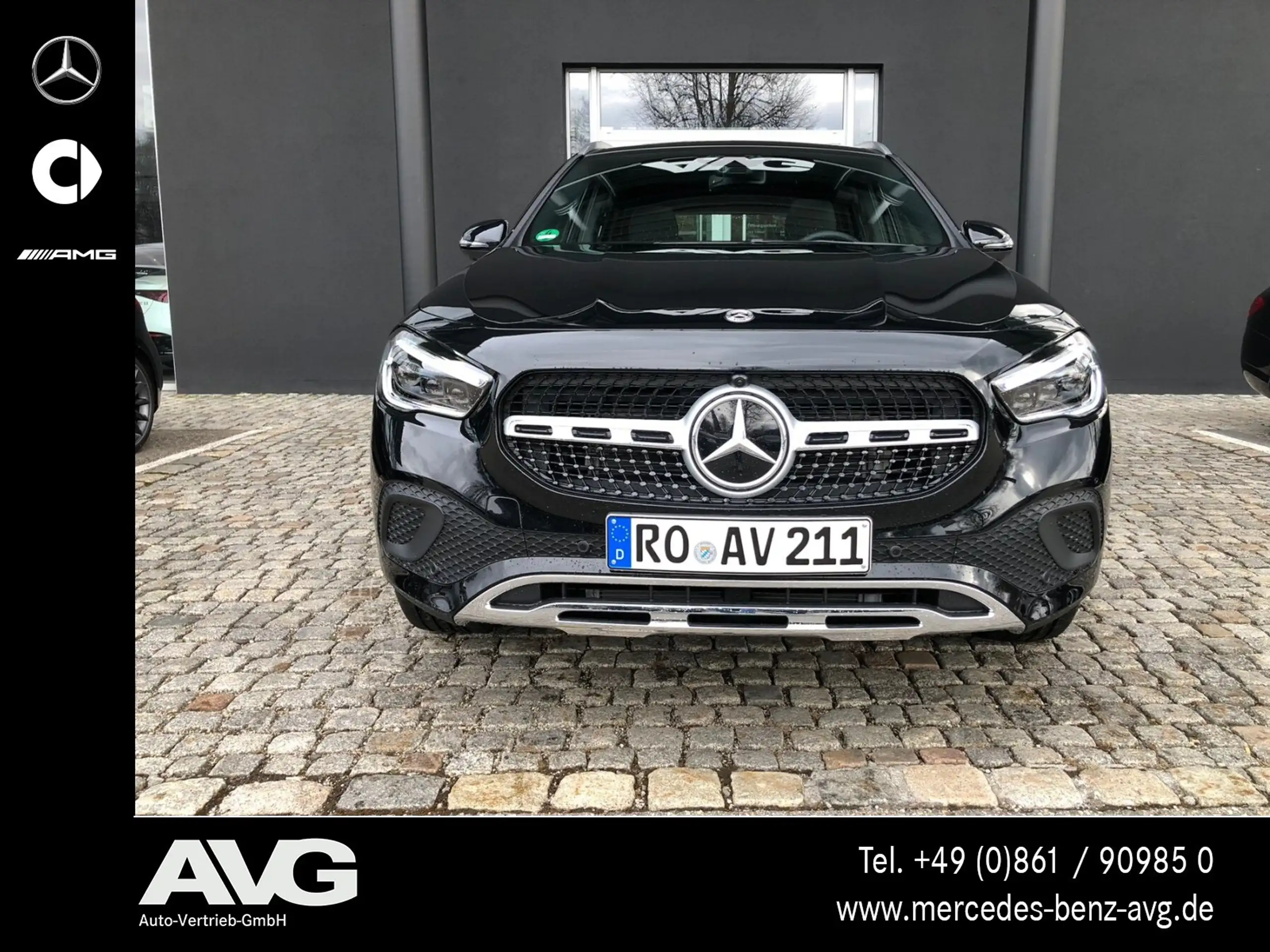 Mercedes-Benz - GLA 220