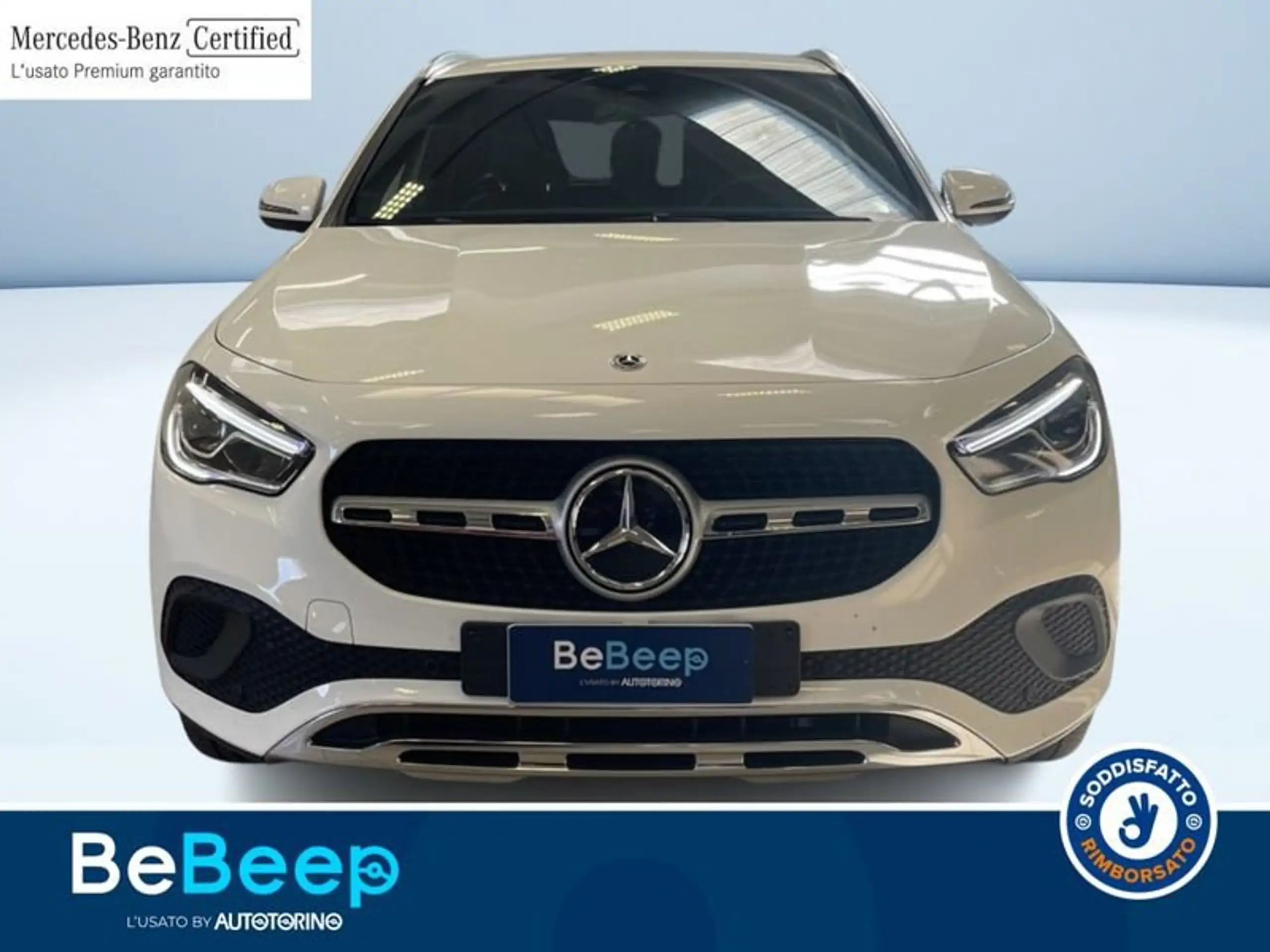 Mercedes-Benz - GLA 220