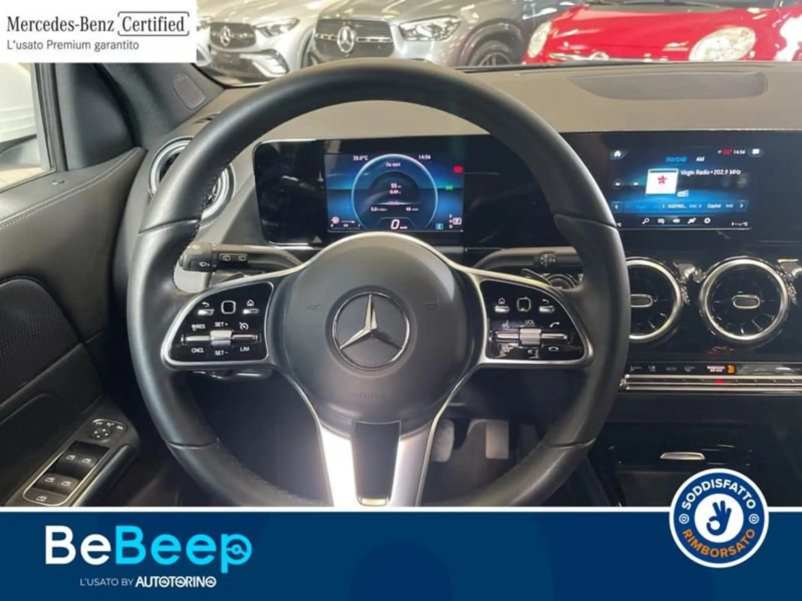 Mercedes-Benz - GLA 220