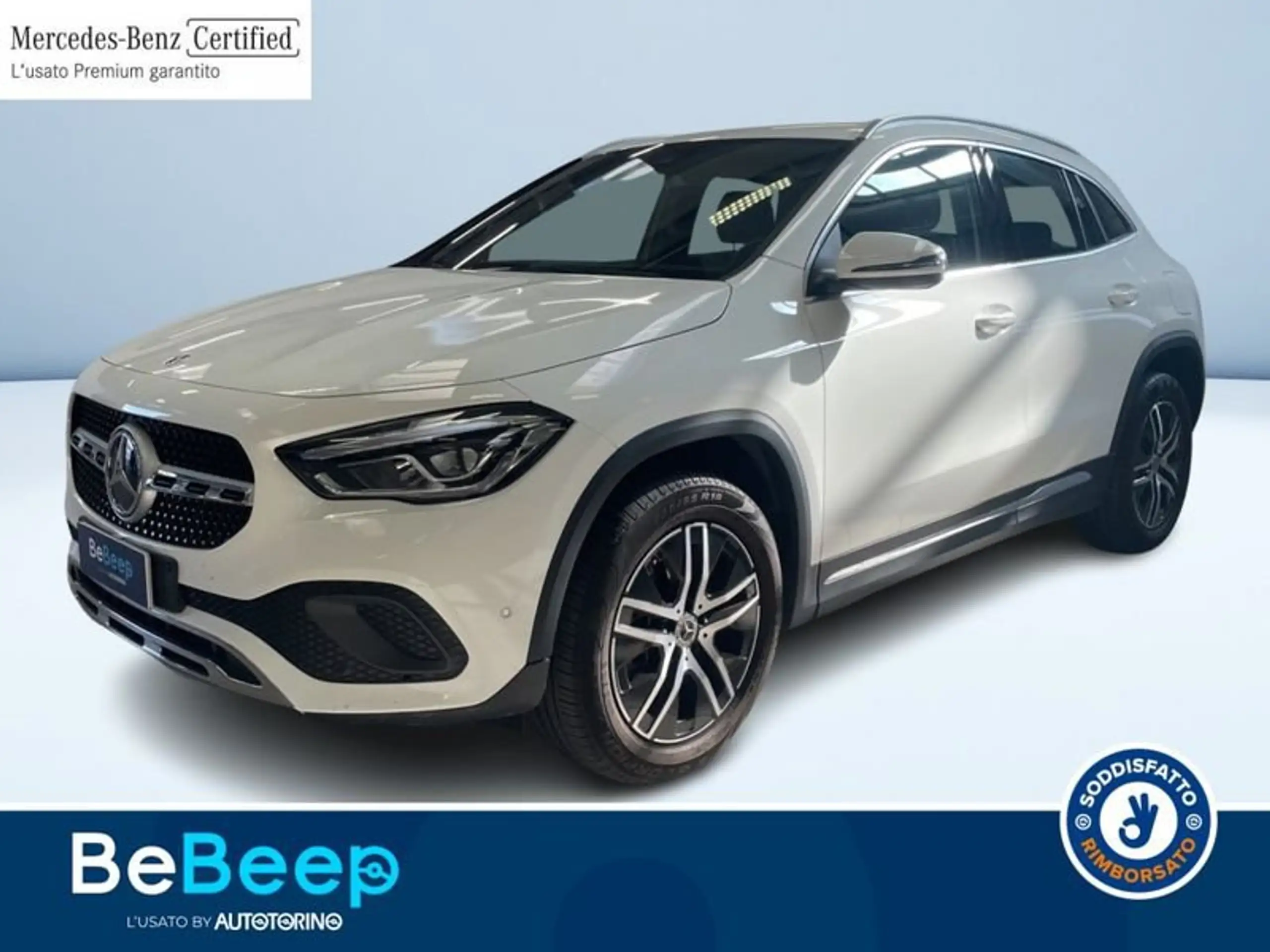 Mercedes-Benz - GLA 220