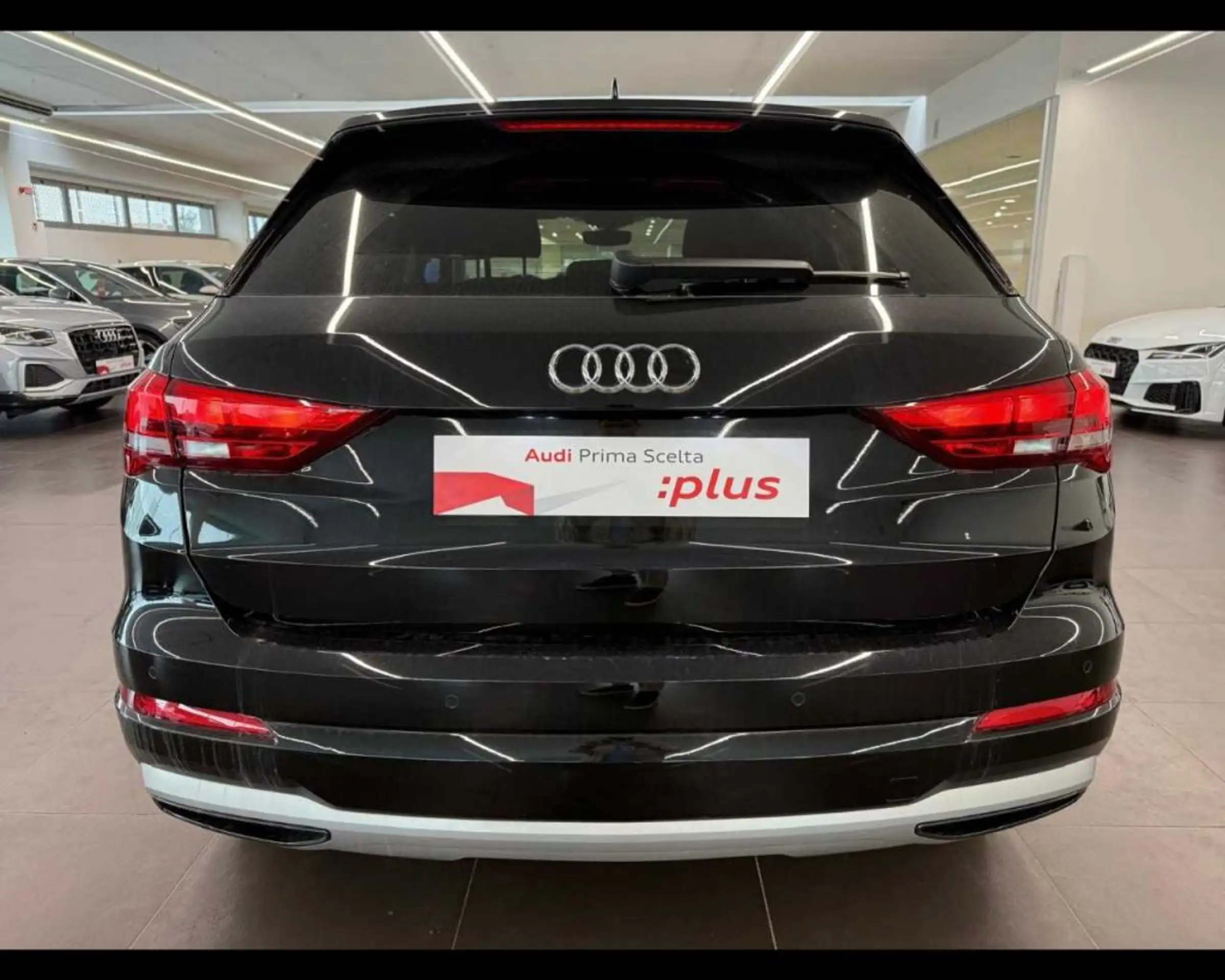 Audi - Q3