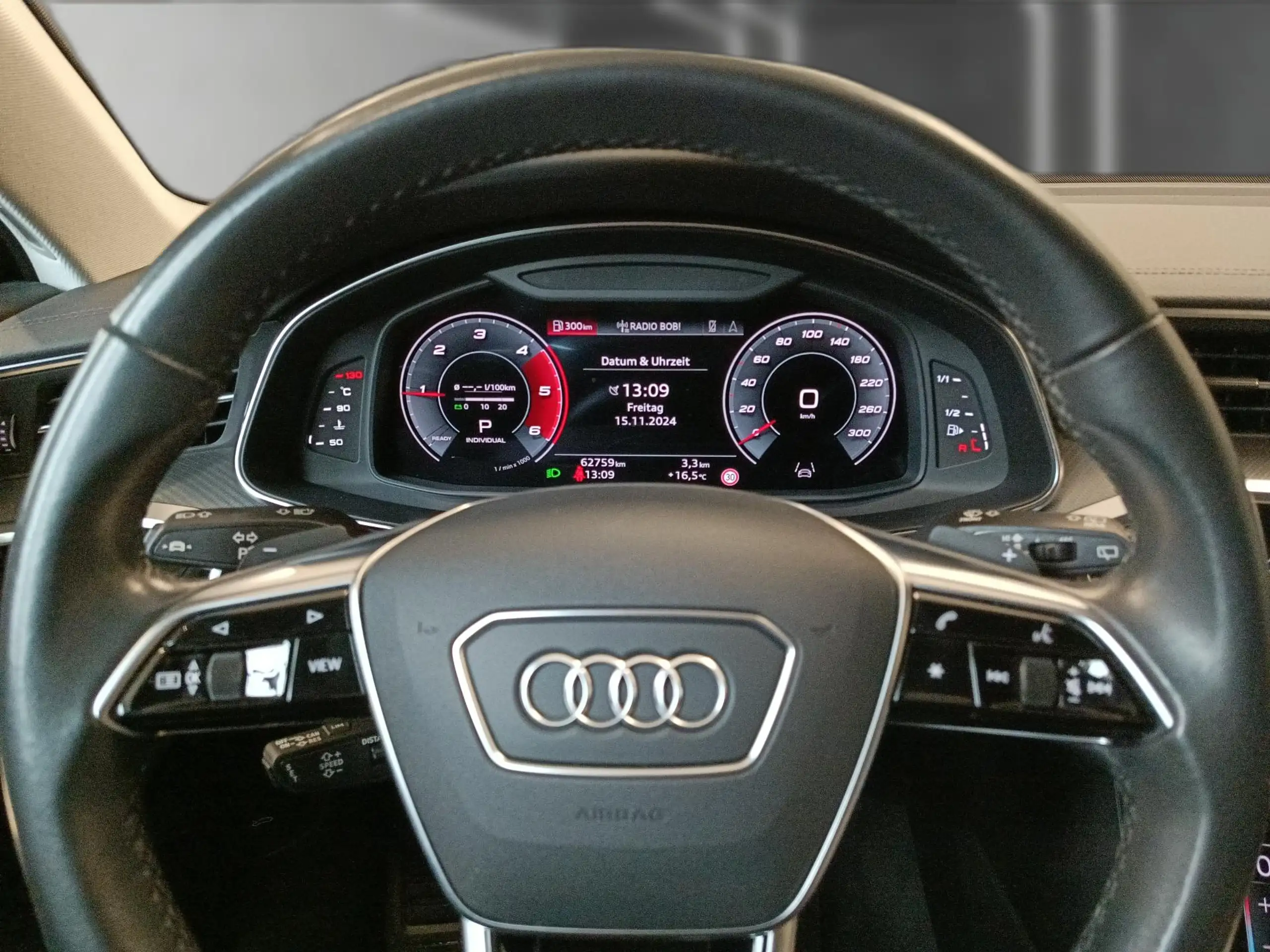 Audi - A6