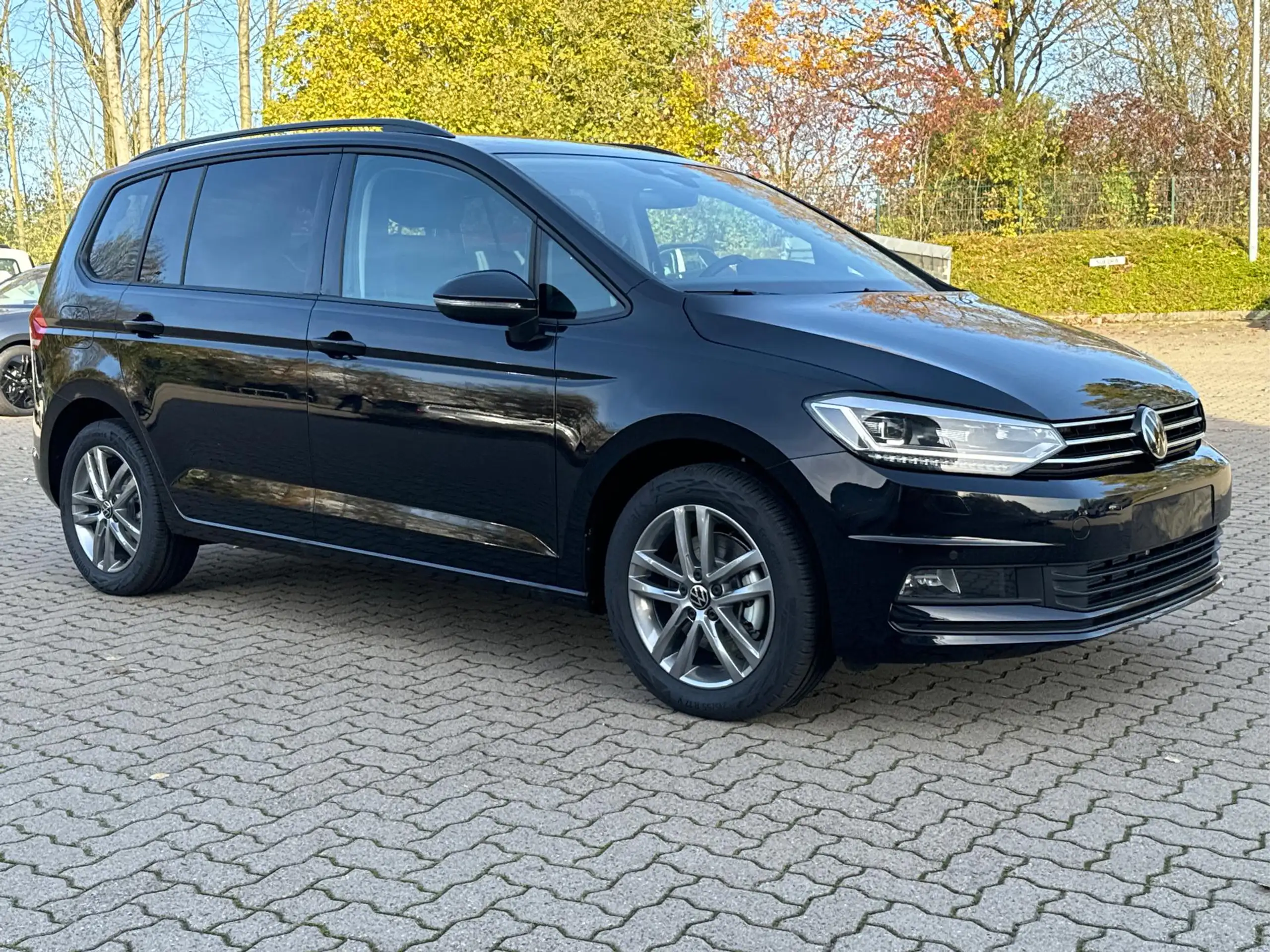 Volkswagen - Touran