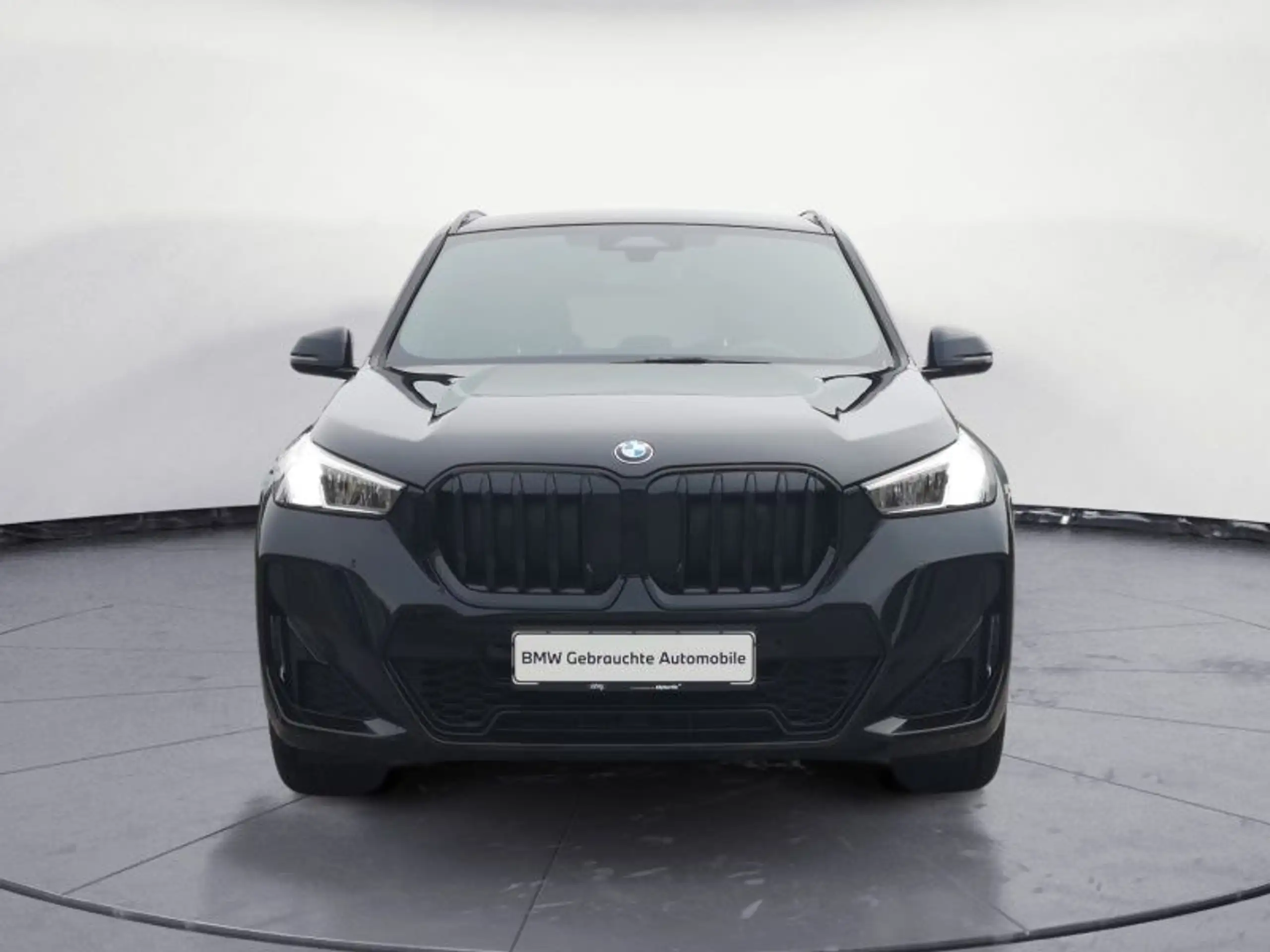 BMW - X1