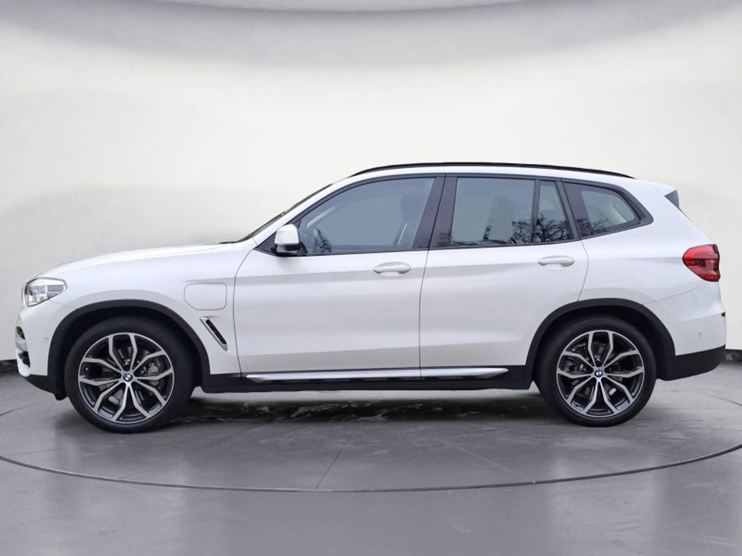 BMW - X3