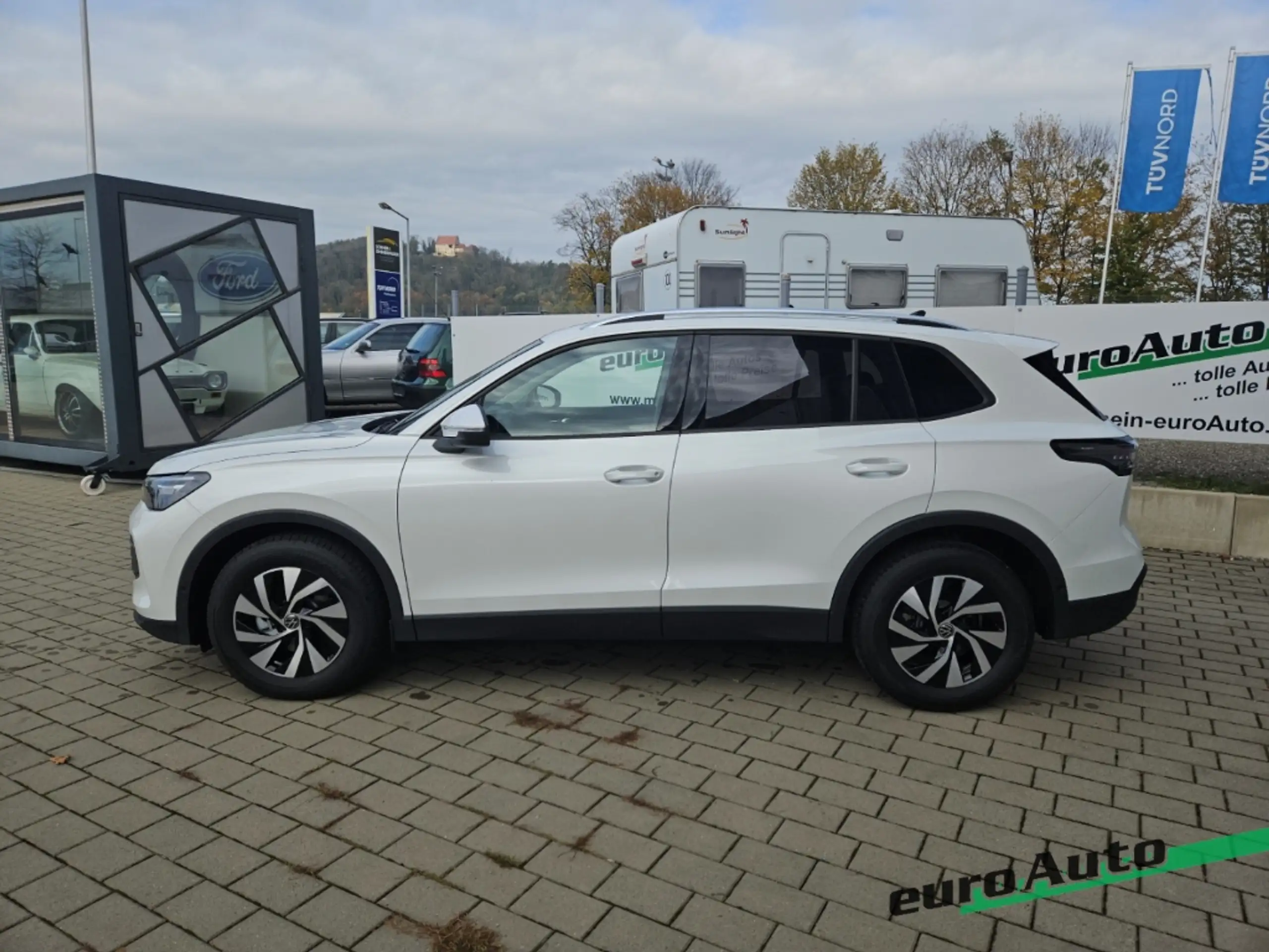 Volkswagen - Tiguan