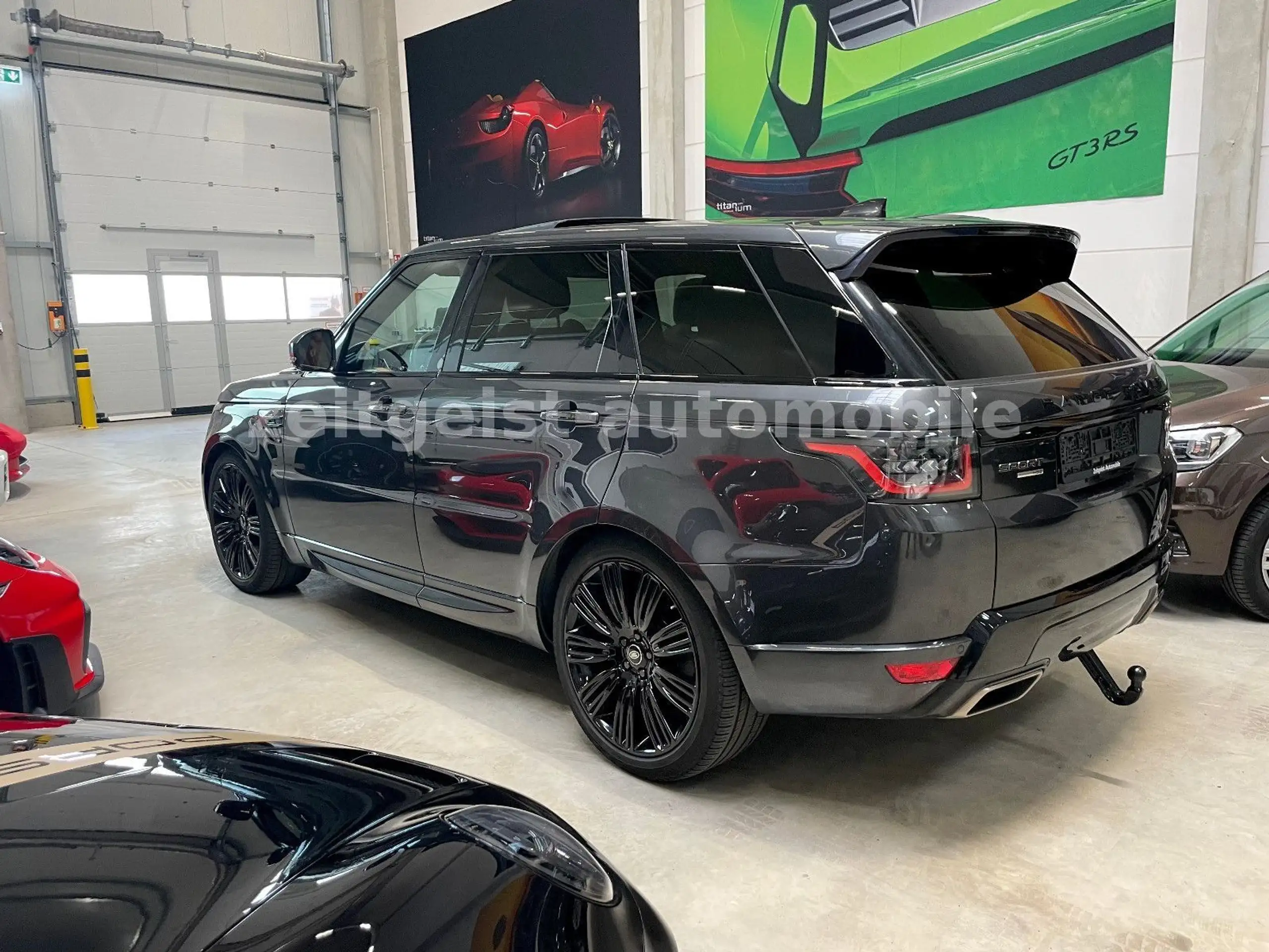 Land Rover - Range Rover Sport