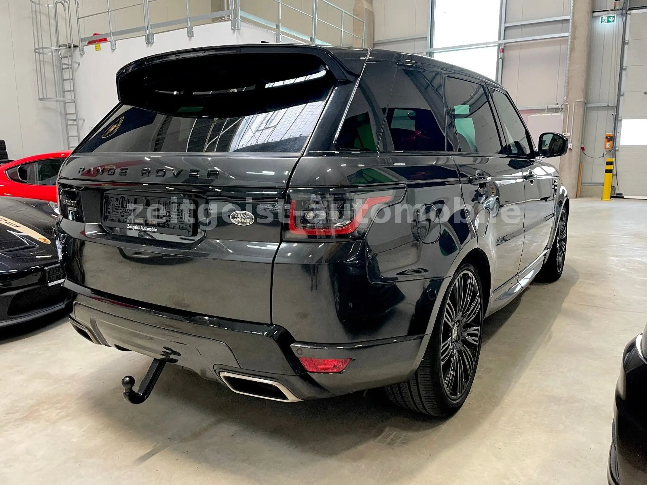 Land Rover - Range Rover Sport