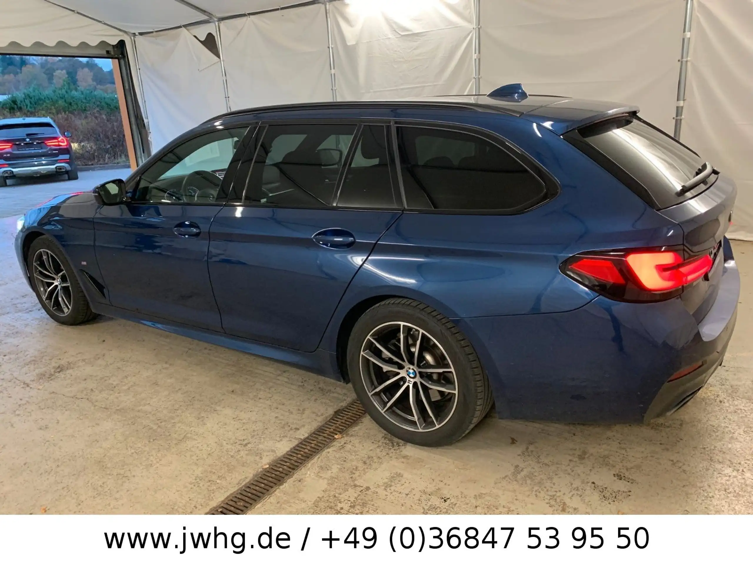 BMW - 530