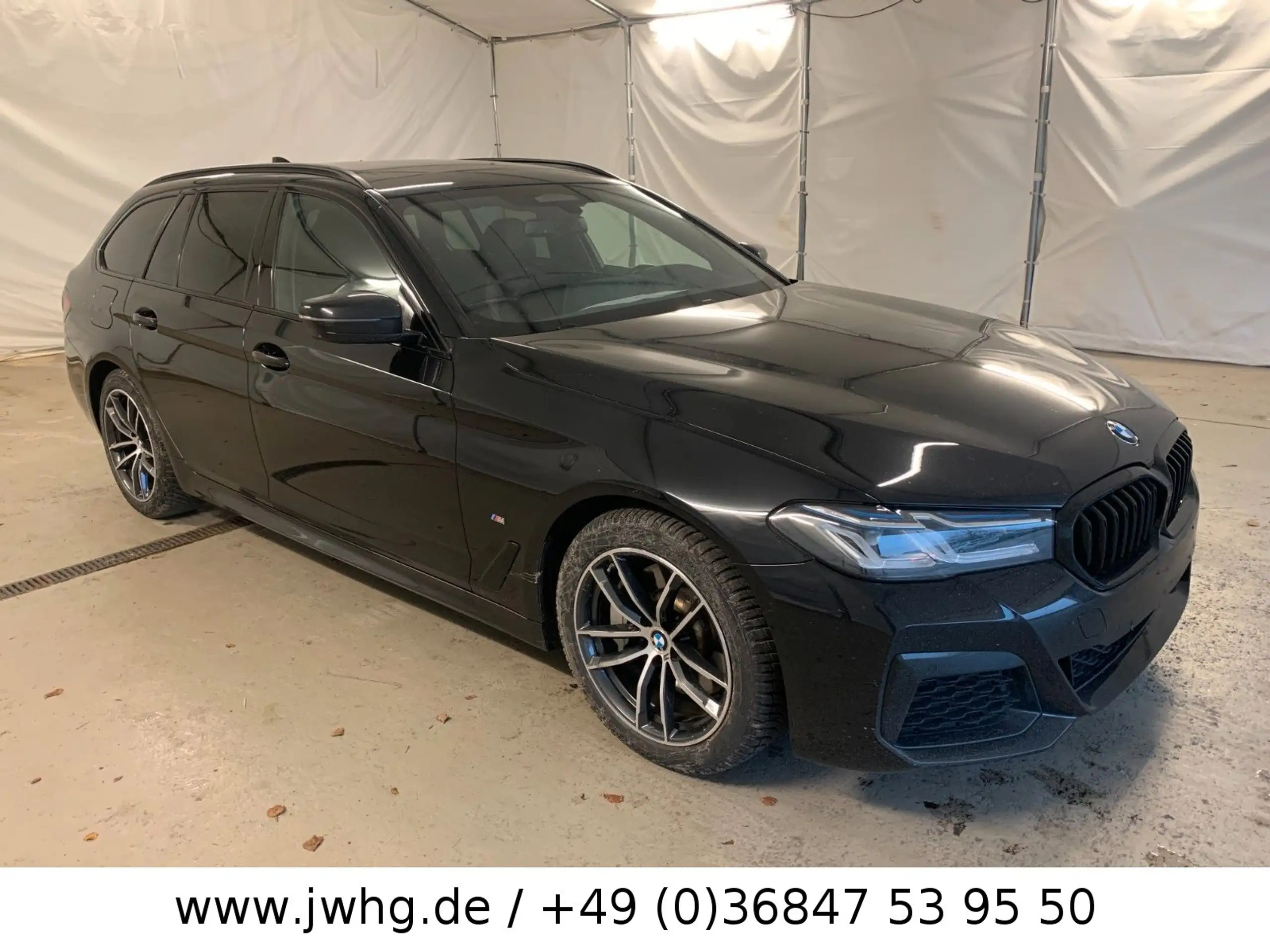 BMW - 530