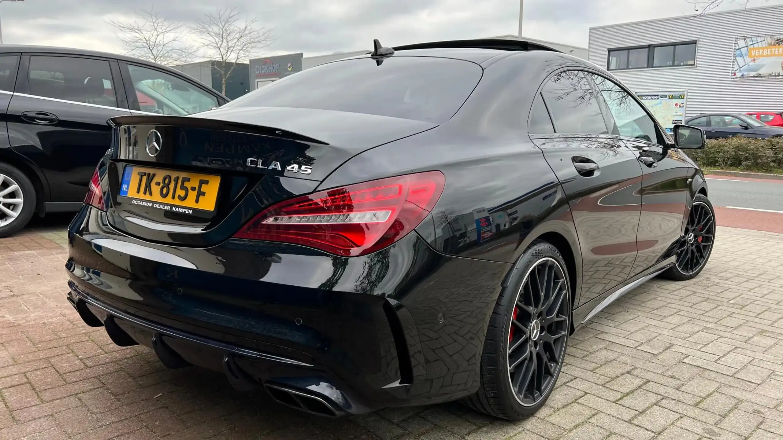 Mercedes-Benz - CLA 45 AMG