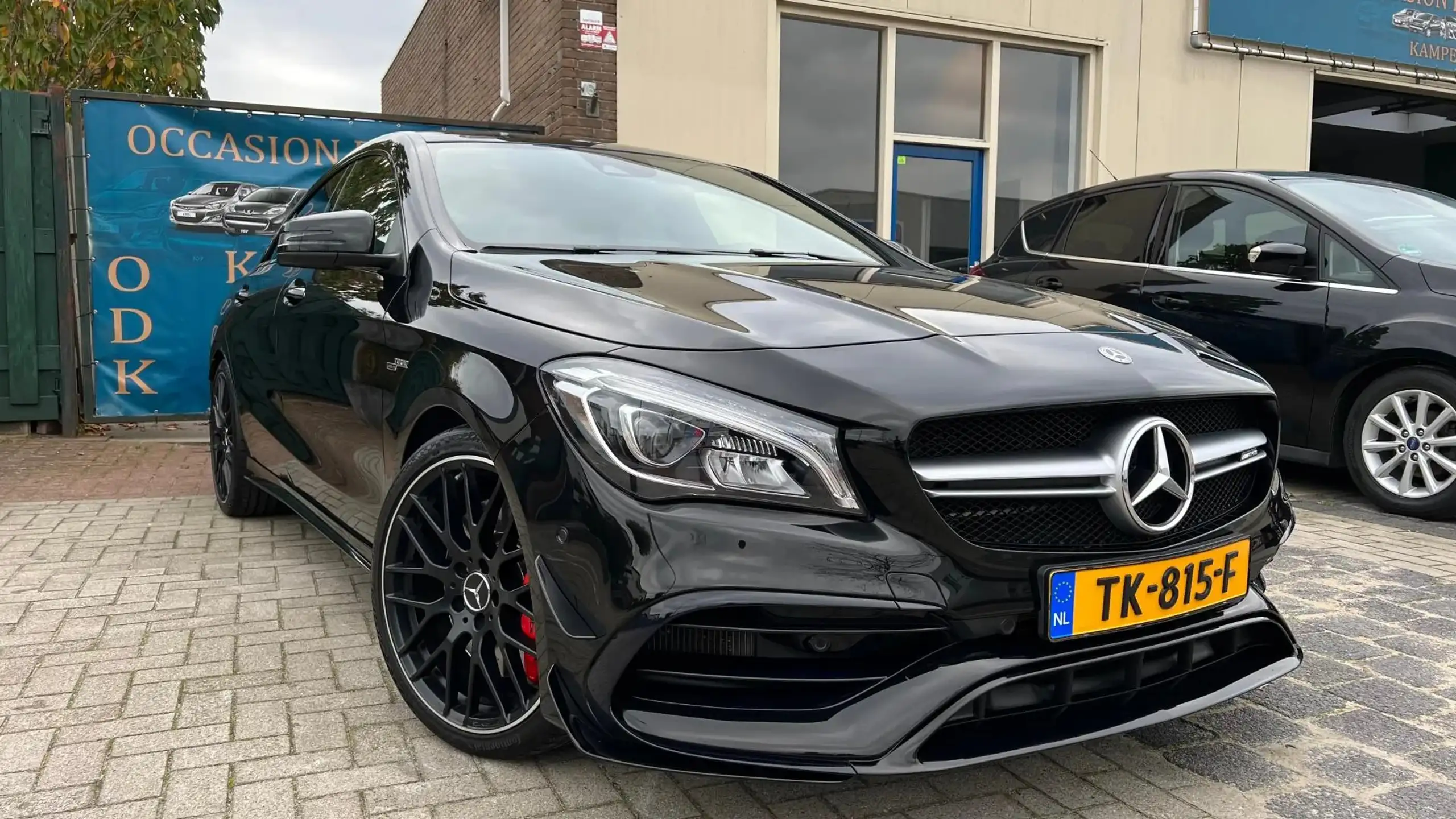 Mercedes-Benz - CLA 45 AMG