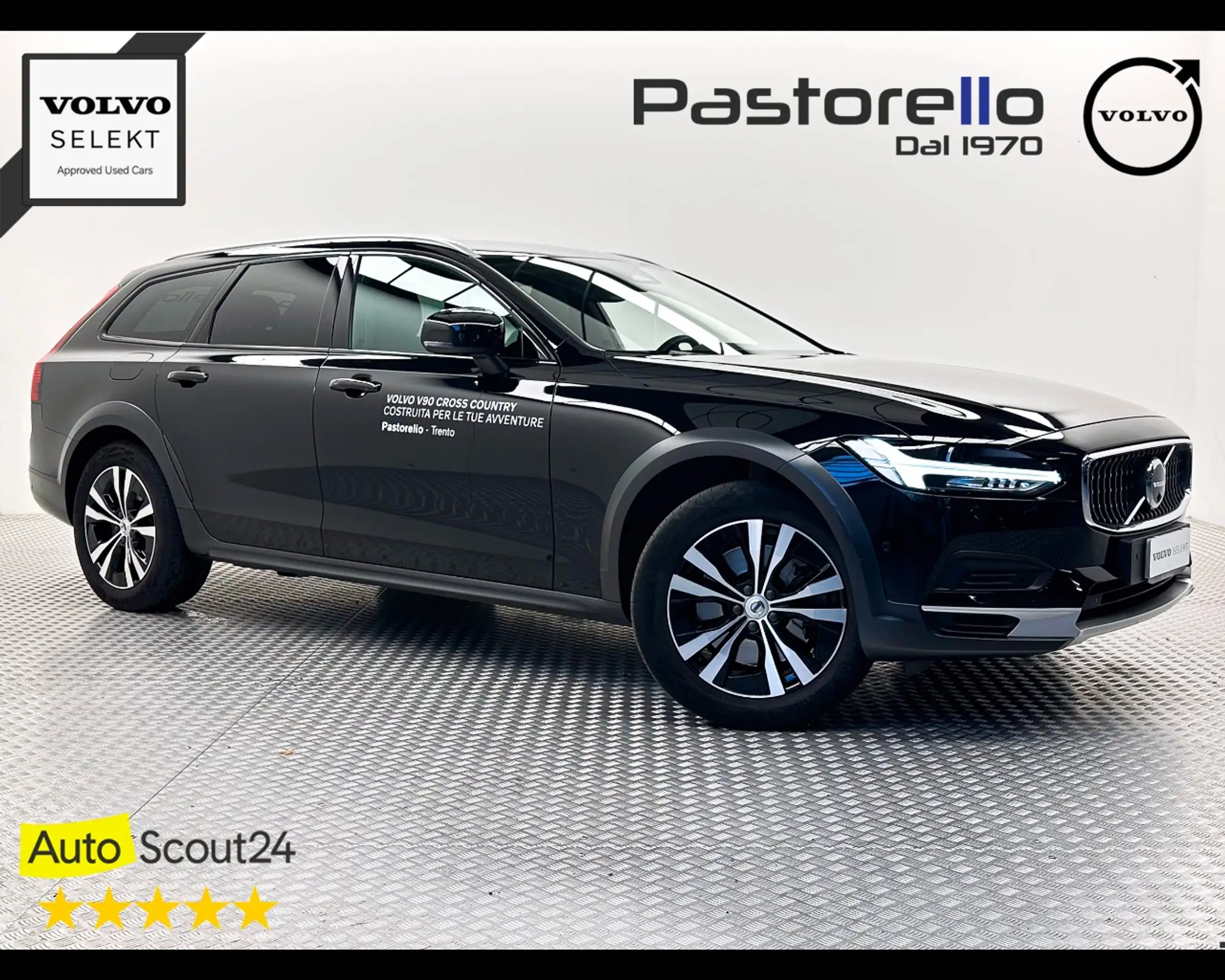 Volvo - V90 Cross Country