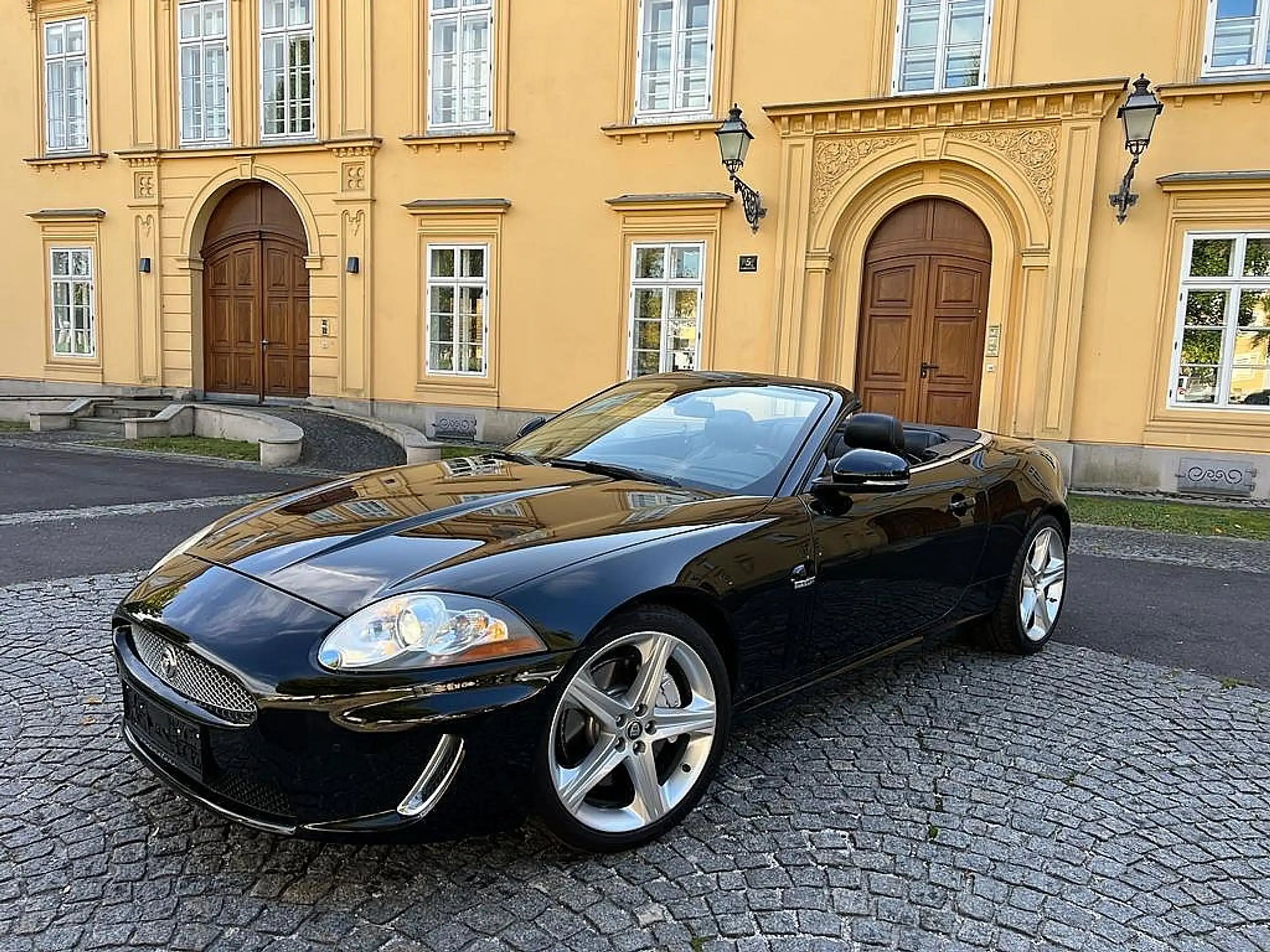 Jaguar - XK