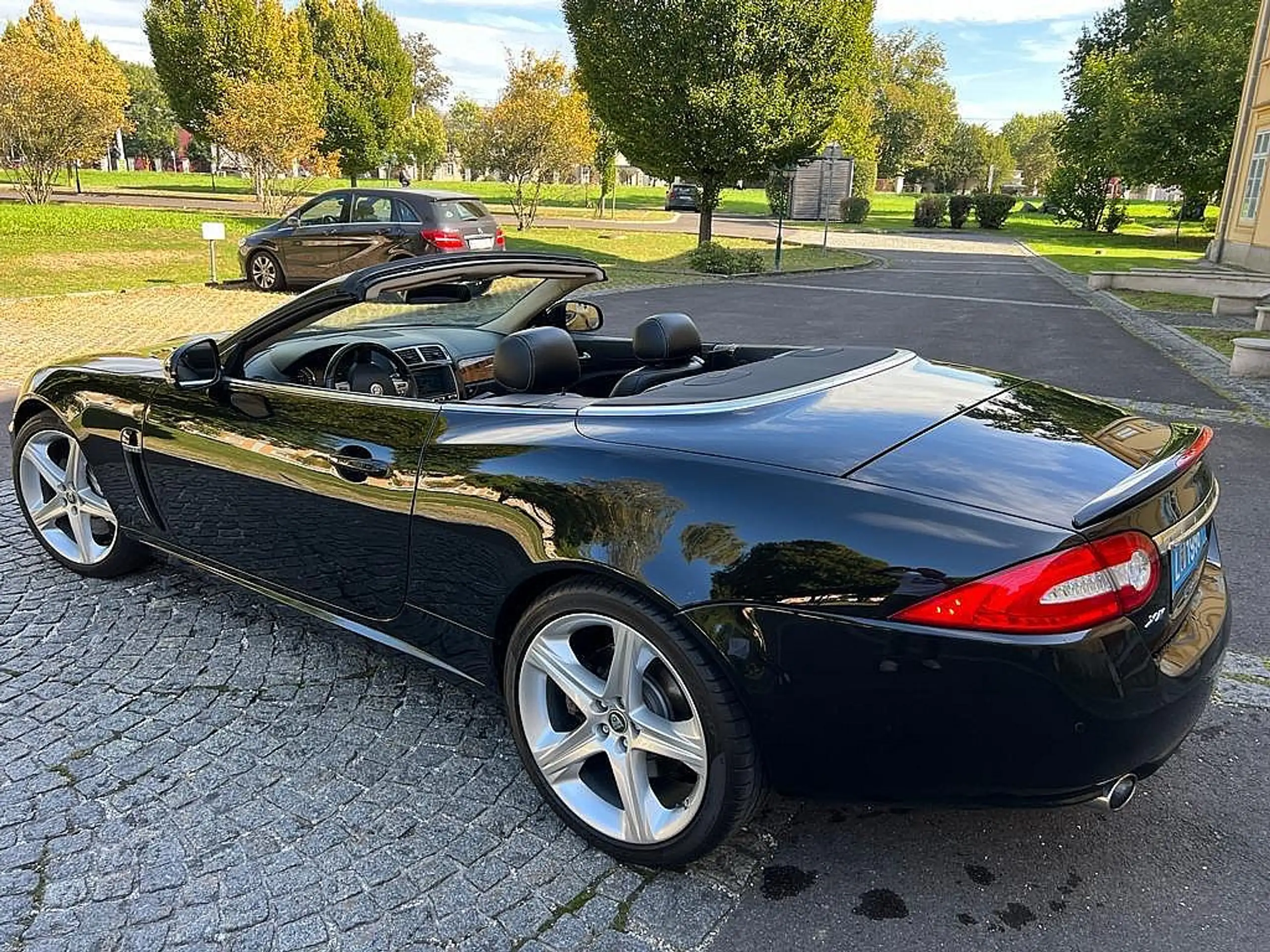 Jaguar - XK