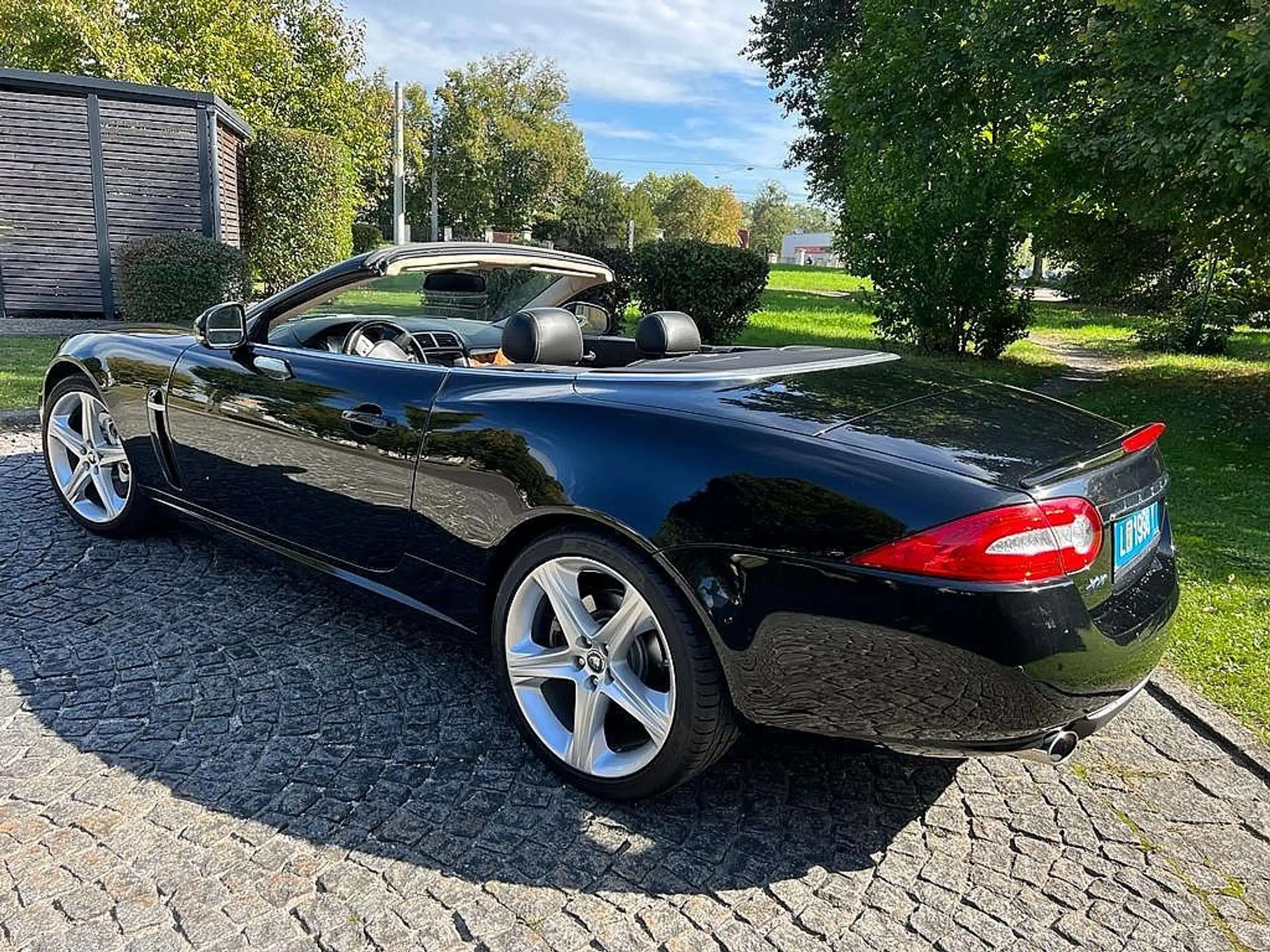 Jaguar - XK