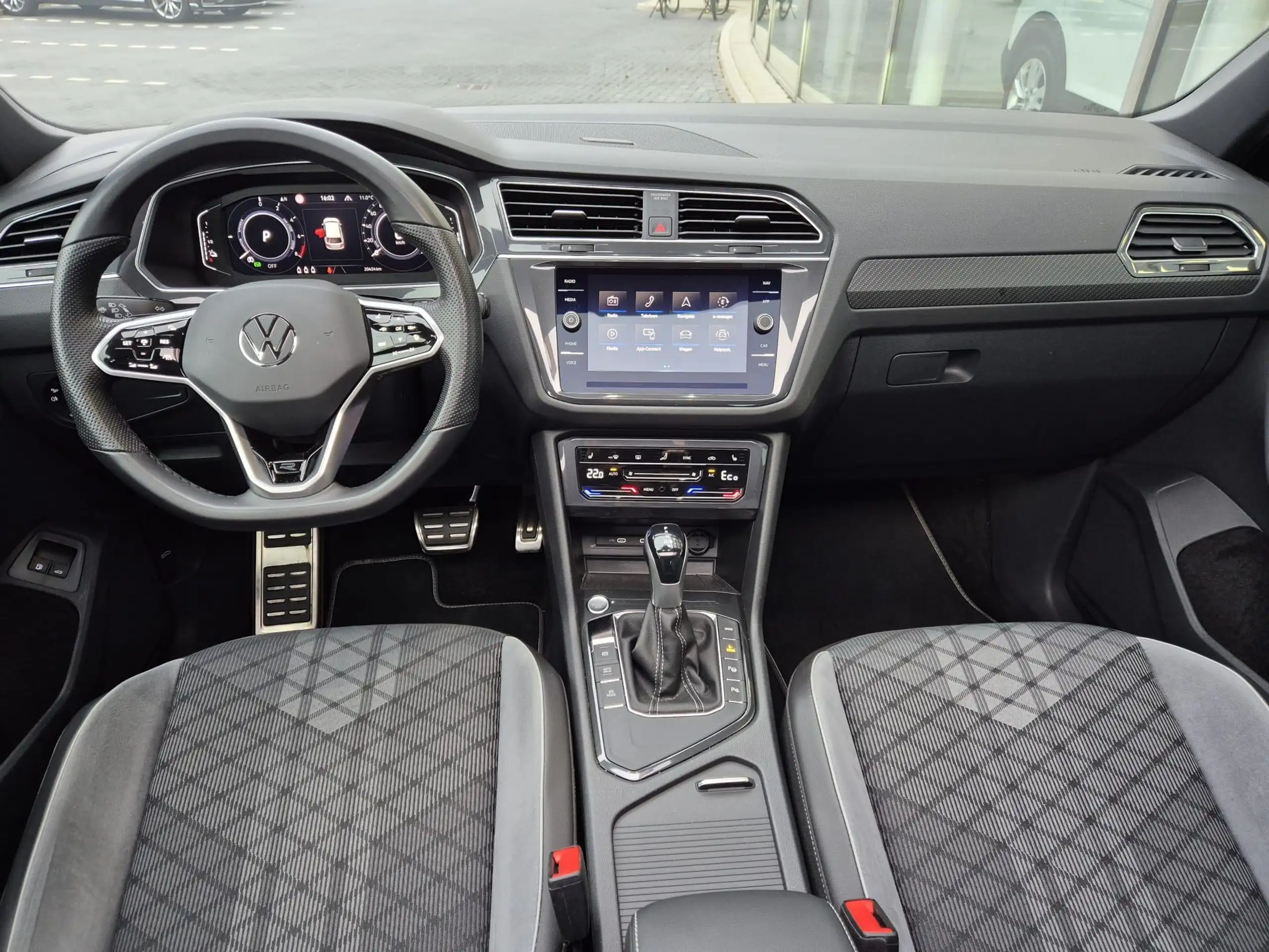 Volkswagen - Tiguan