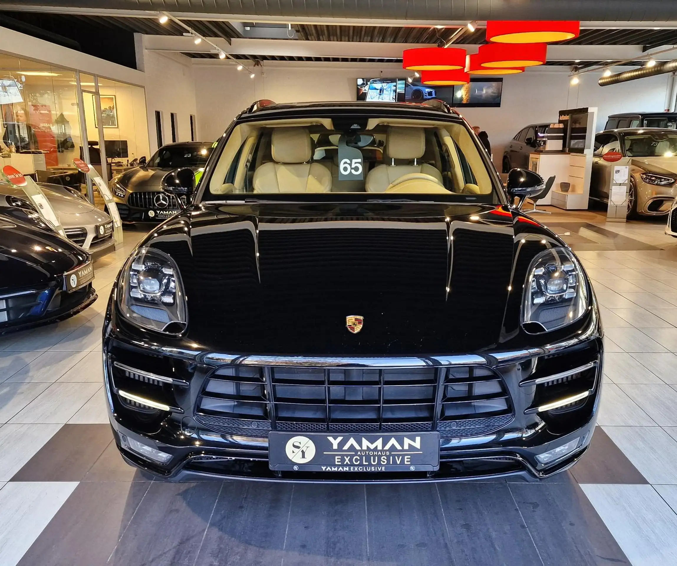 Porsche - Macan