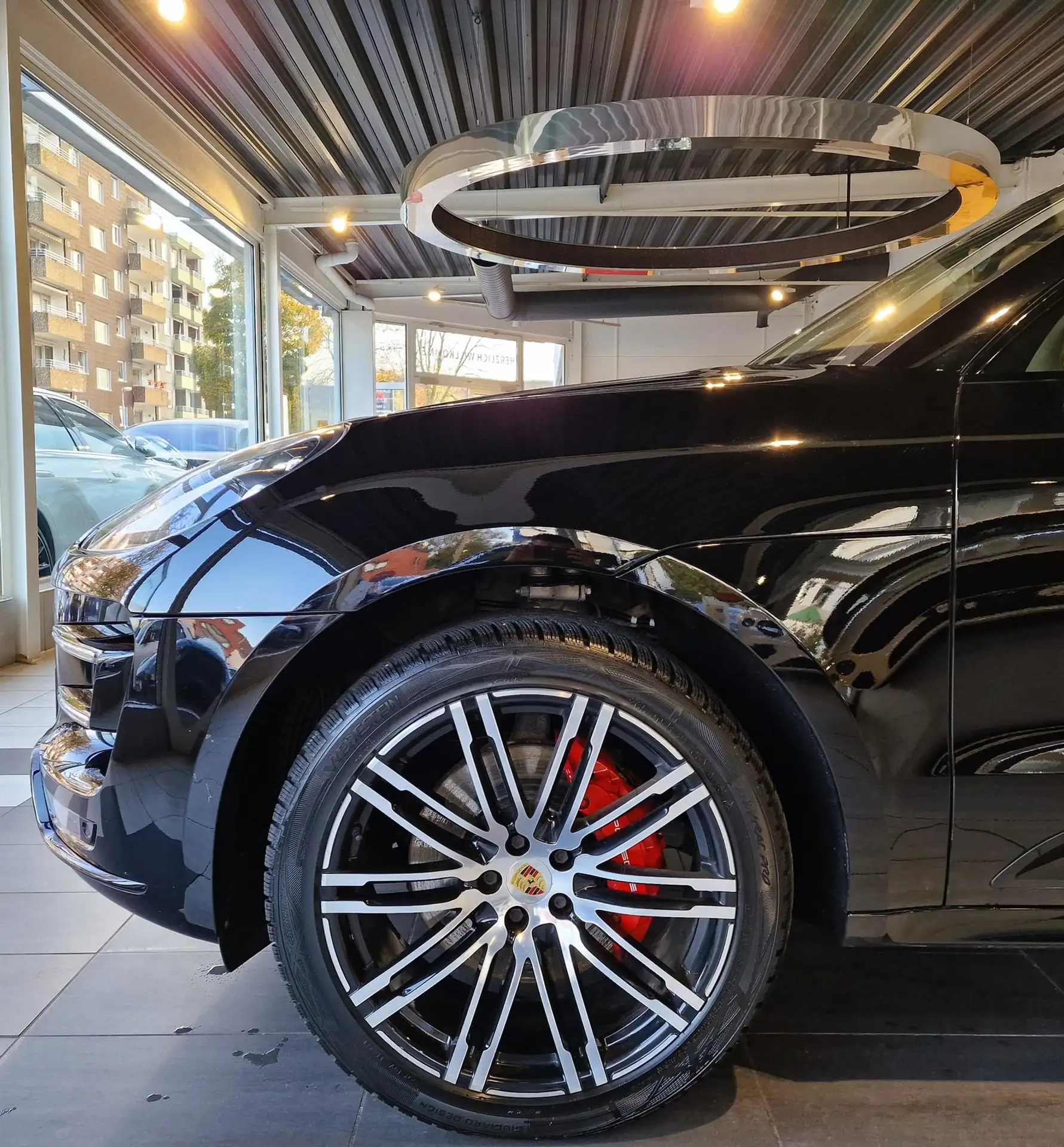 Porsche - Macan