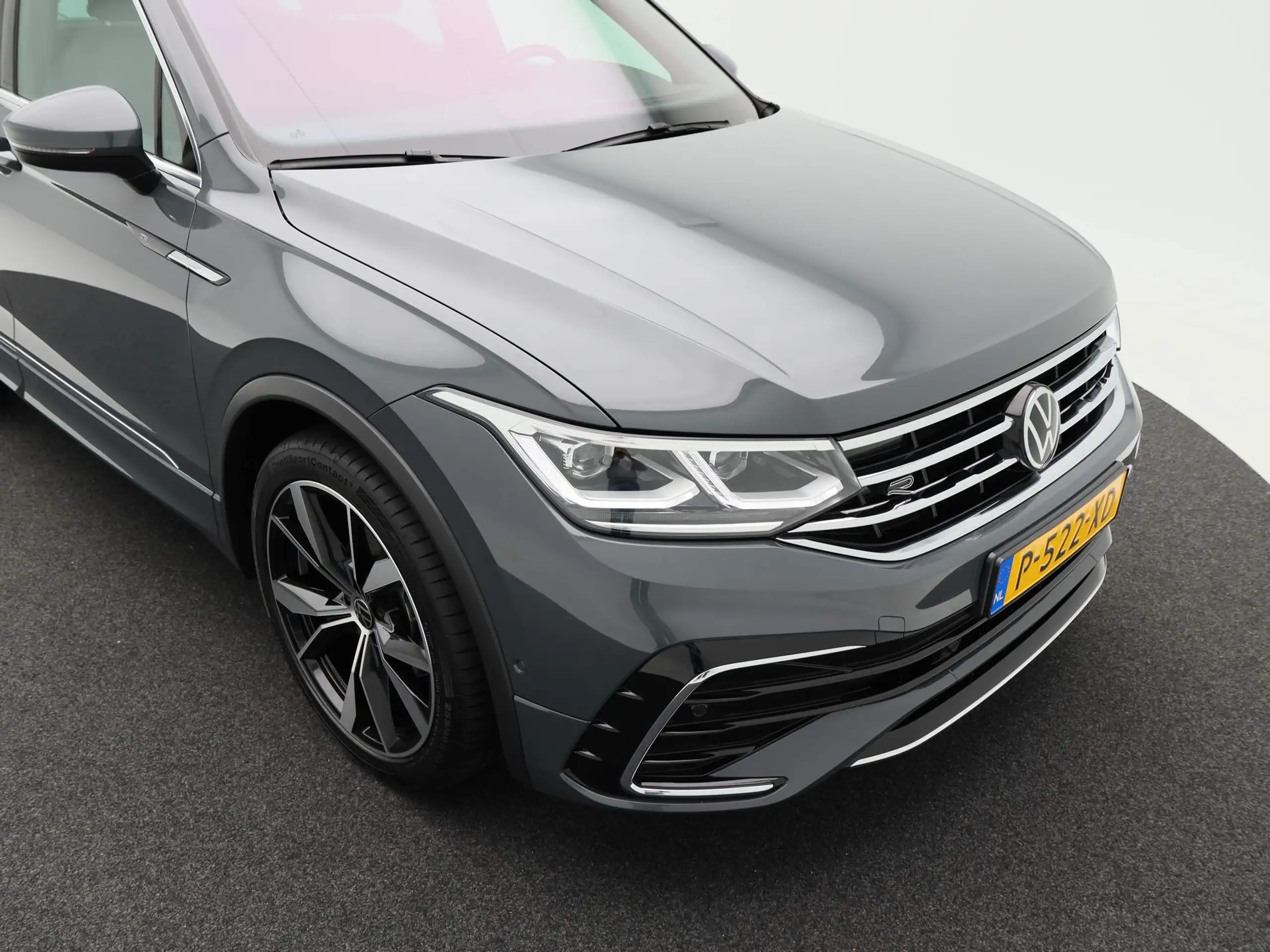 Volkswagen - Tiguan