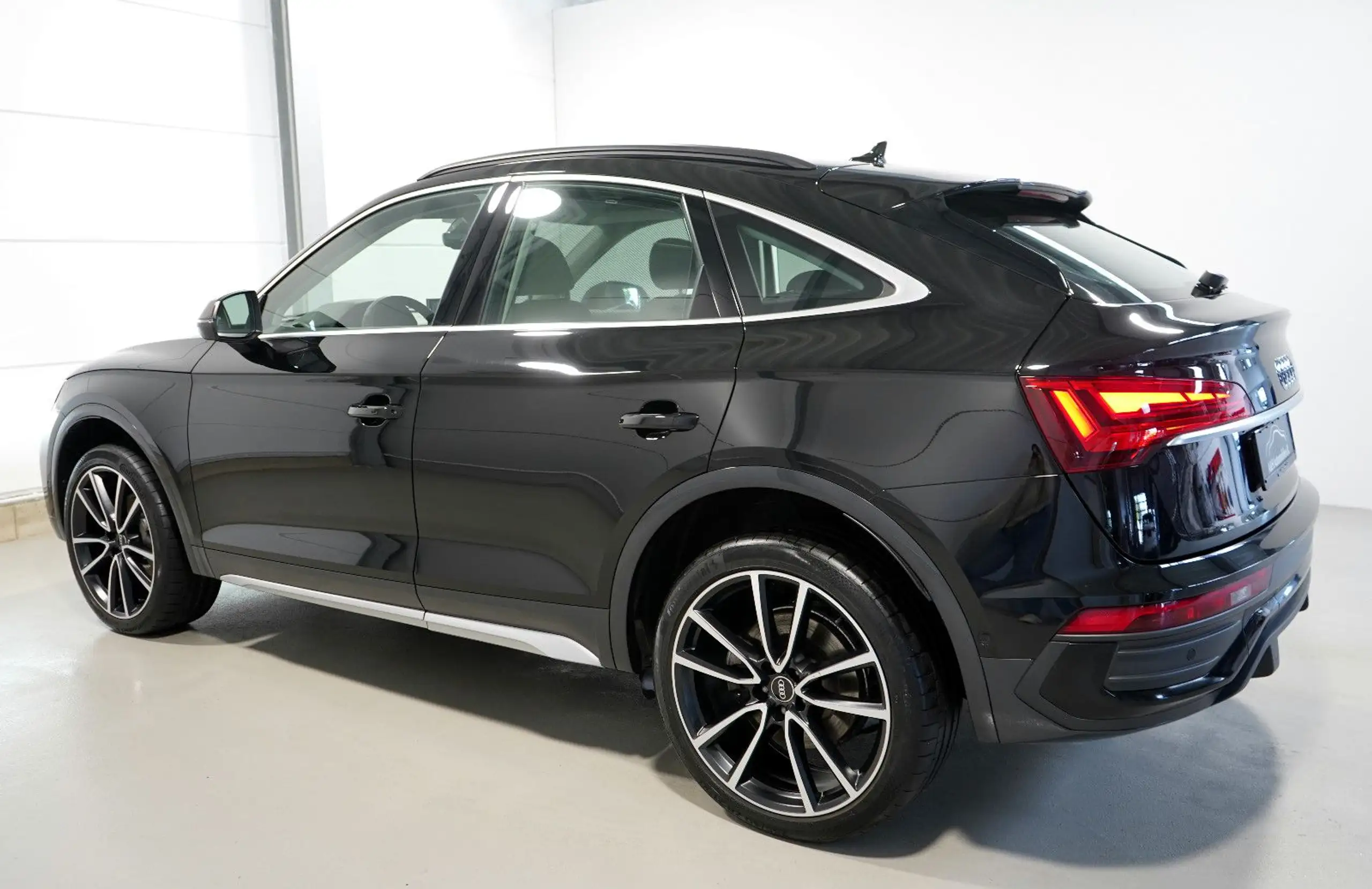 Audi - Q5