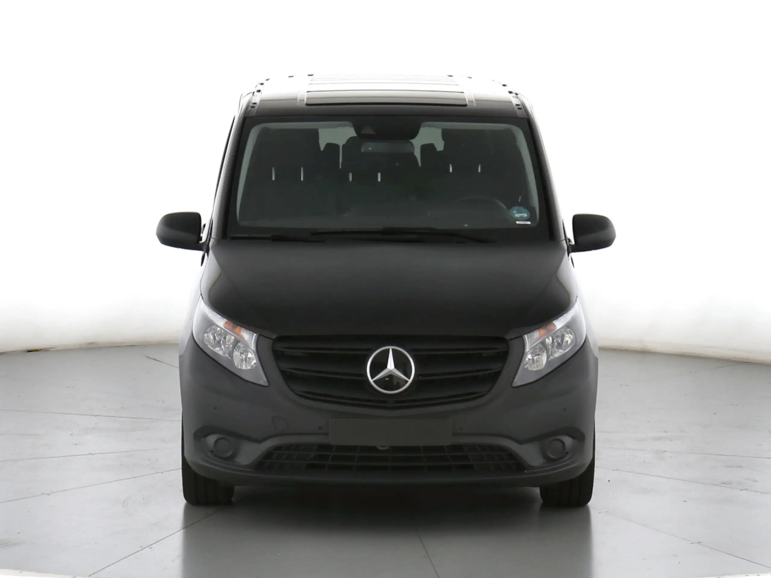 Mercedes-Benz - Vito