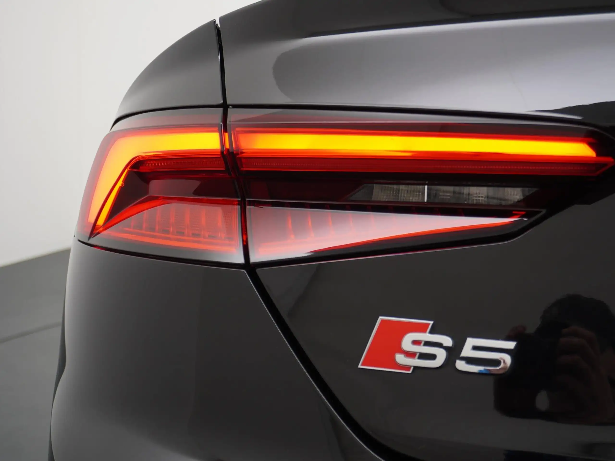 Audi - S5