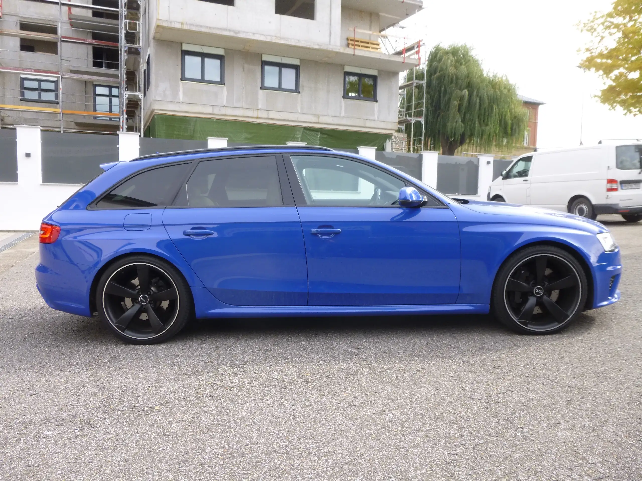 Audi - RS4