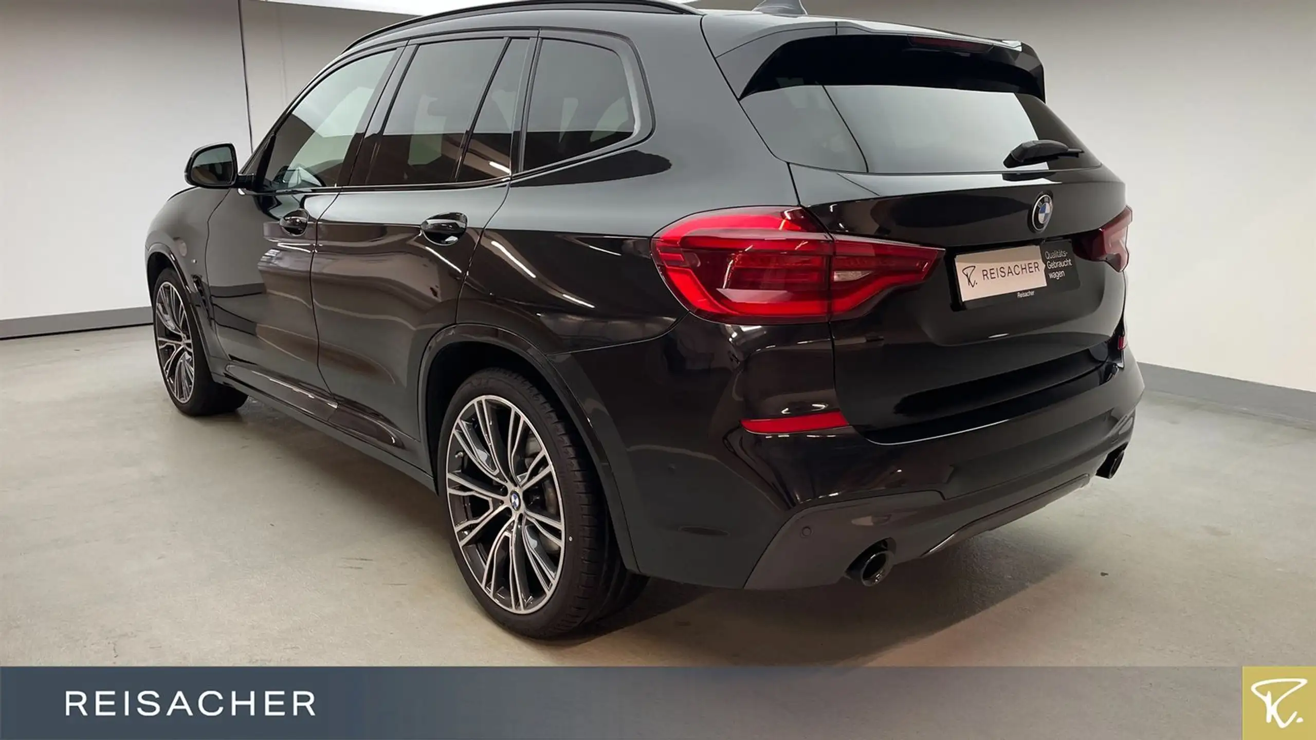 BMW - X3