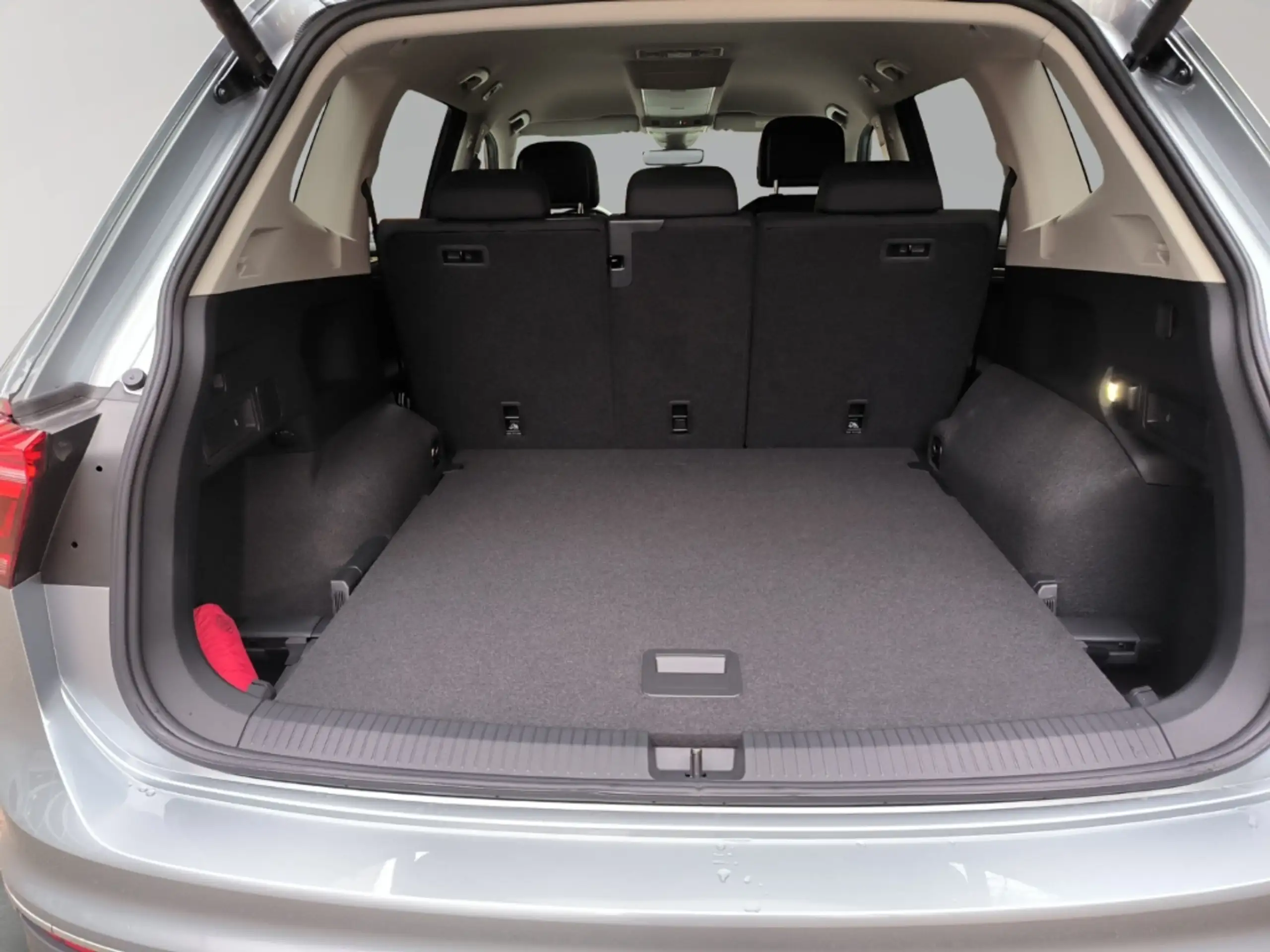 Volkswagen - Tiguan Allspace