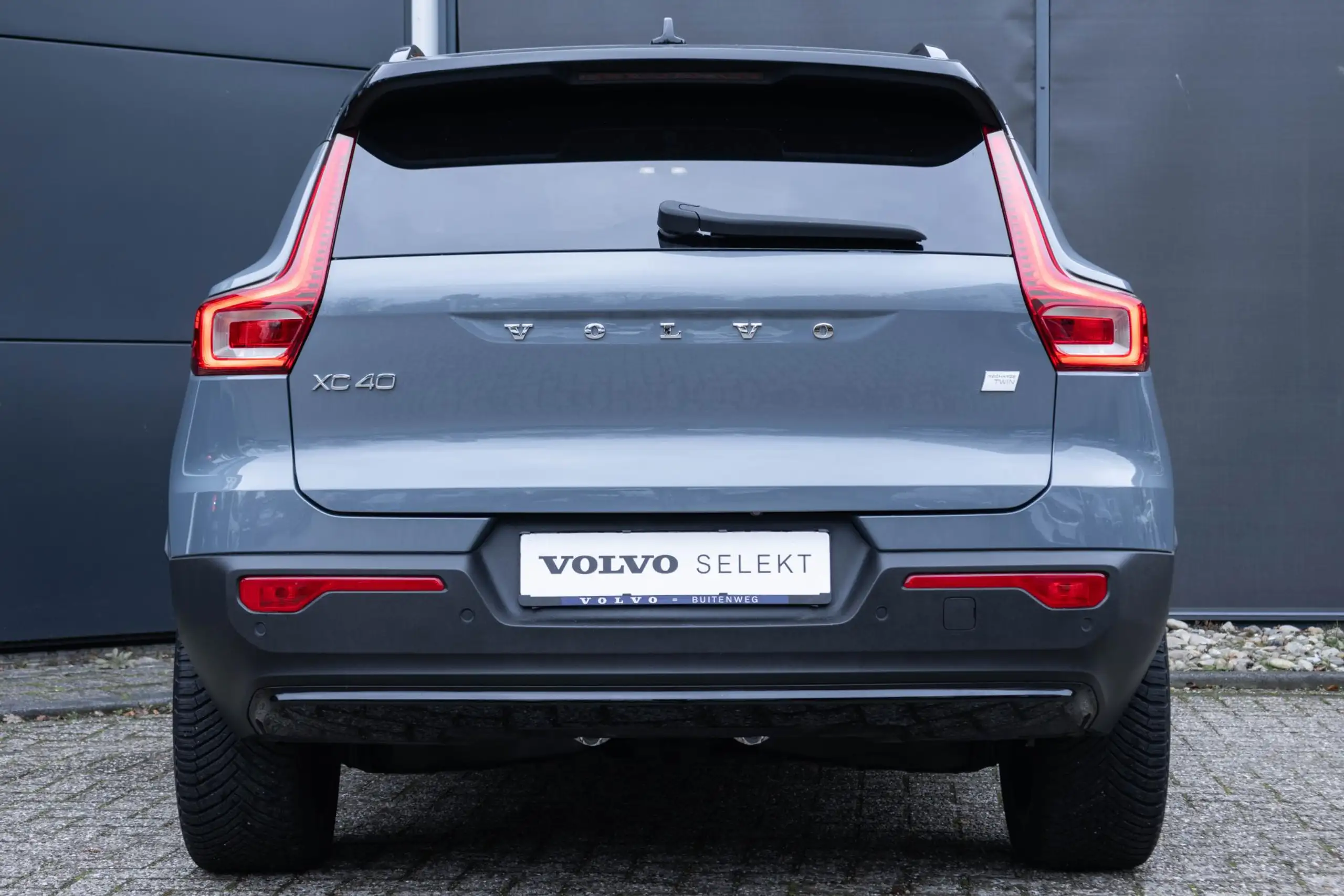 Volvo - XC40