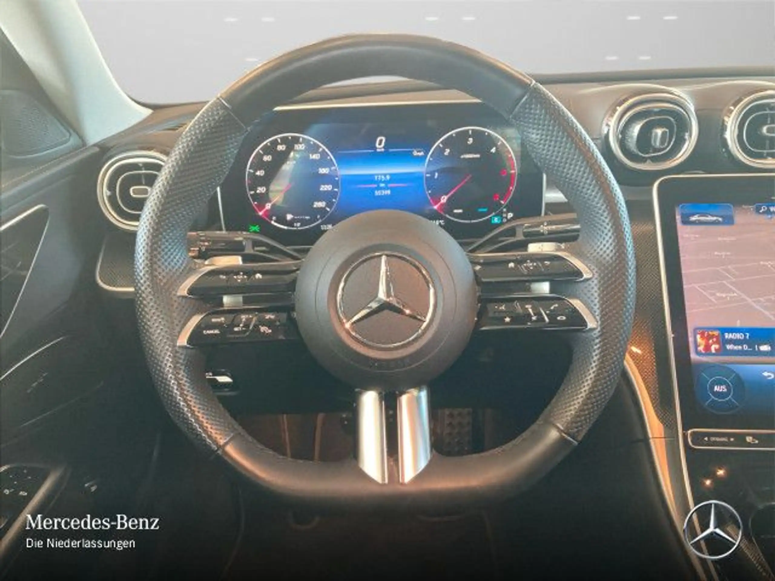 Mercedes-Benz - C 220